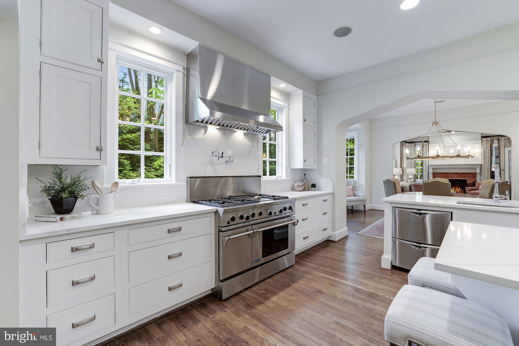 FRANKLIN PARK - Residential