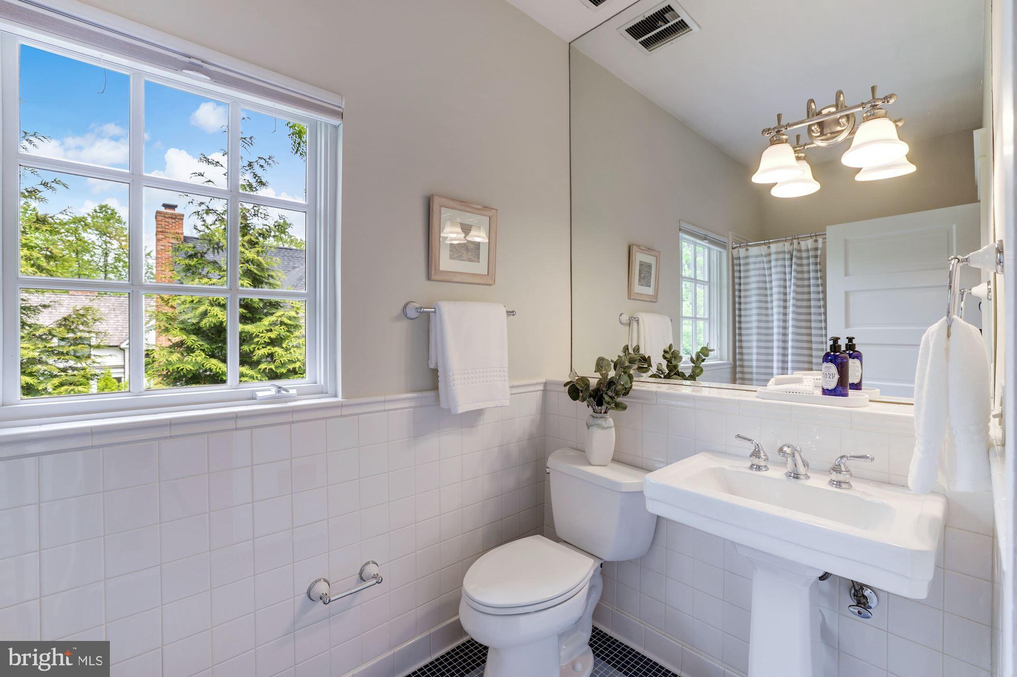 FRANKLIN PARK - Residential