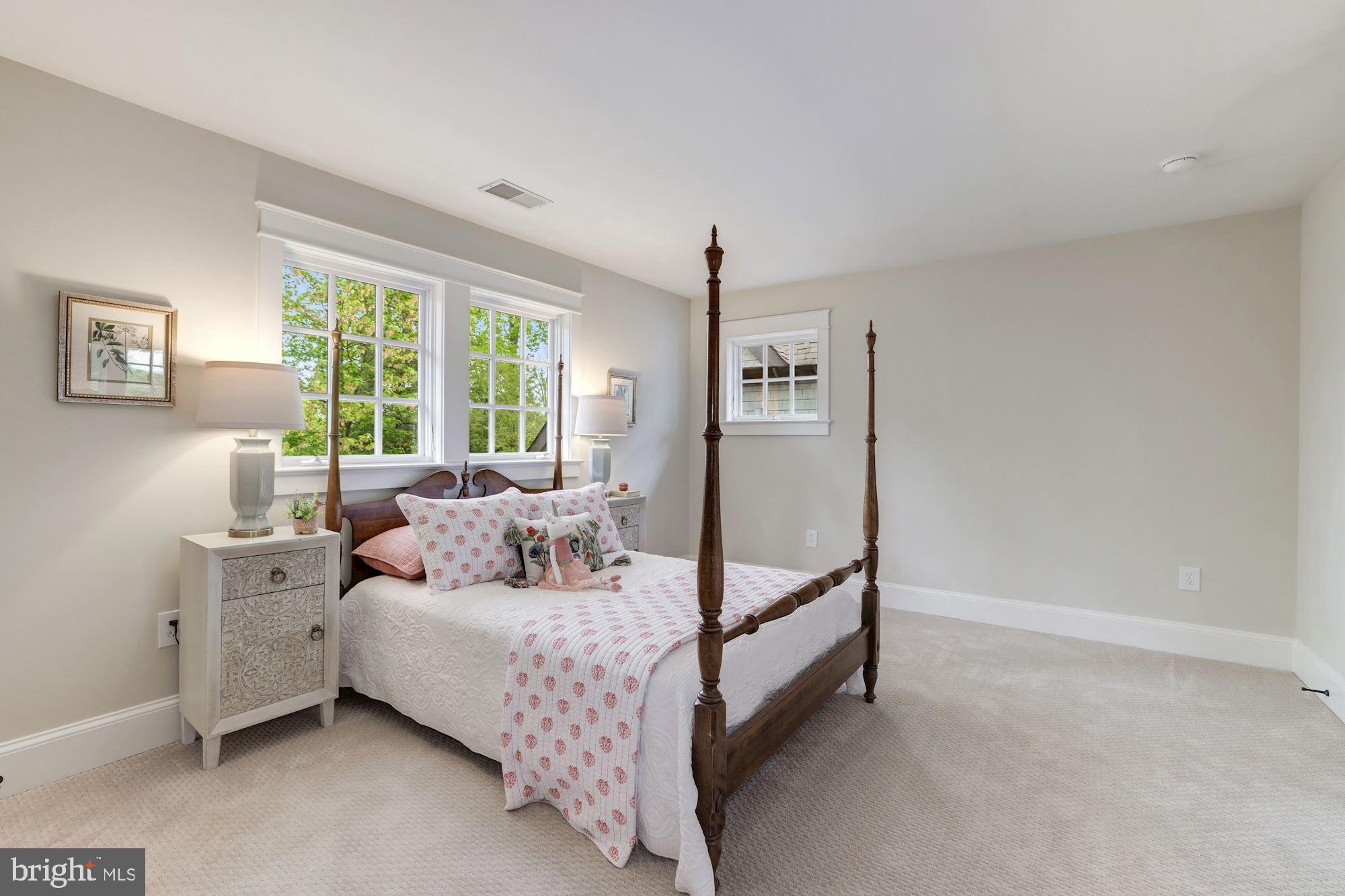 FRANKLIN PARK - Residential