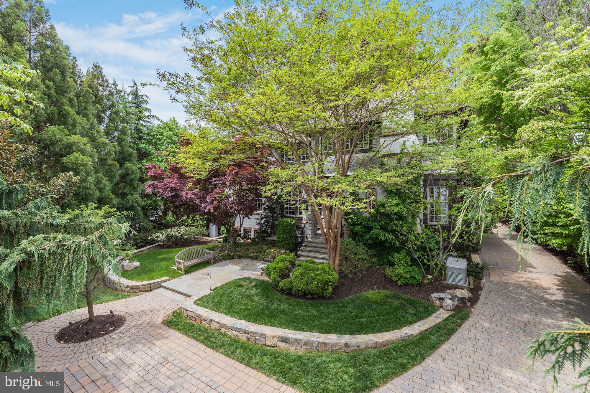 FRANKLIN PARK - Residential