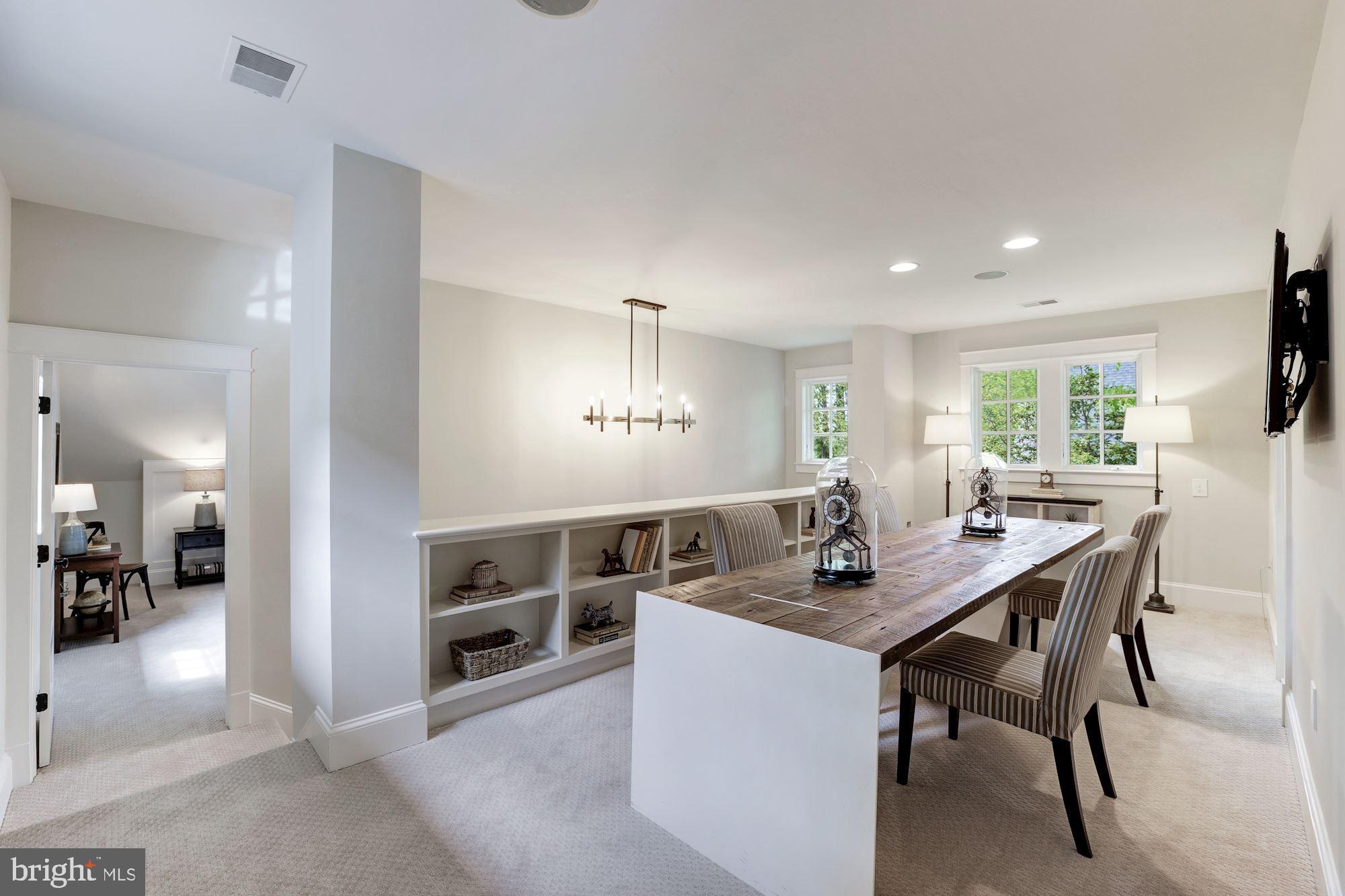 FRANKLIN PARK - Residential