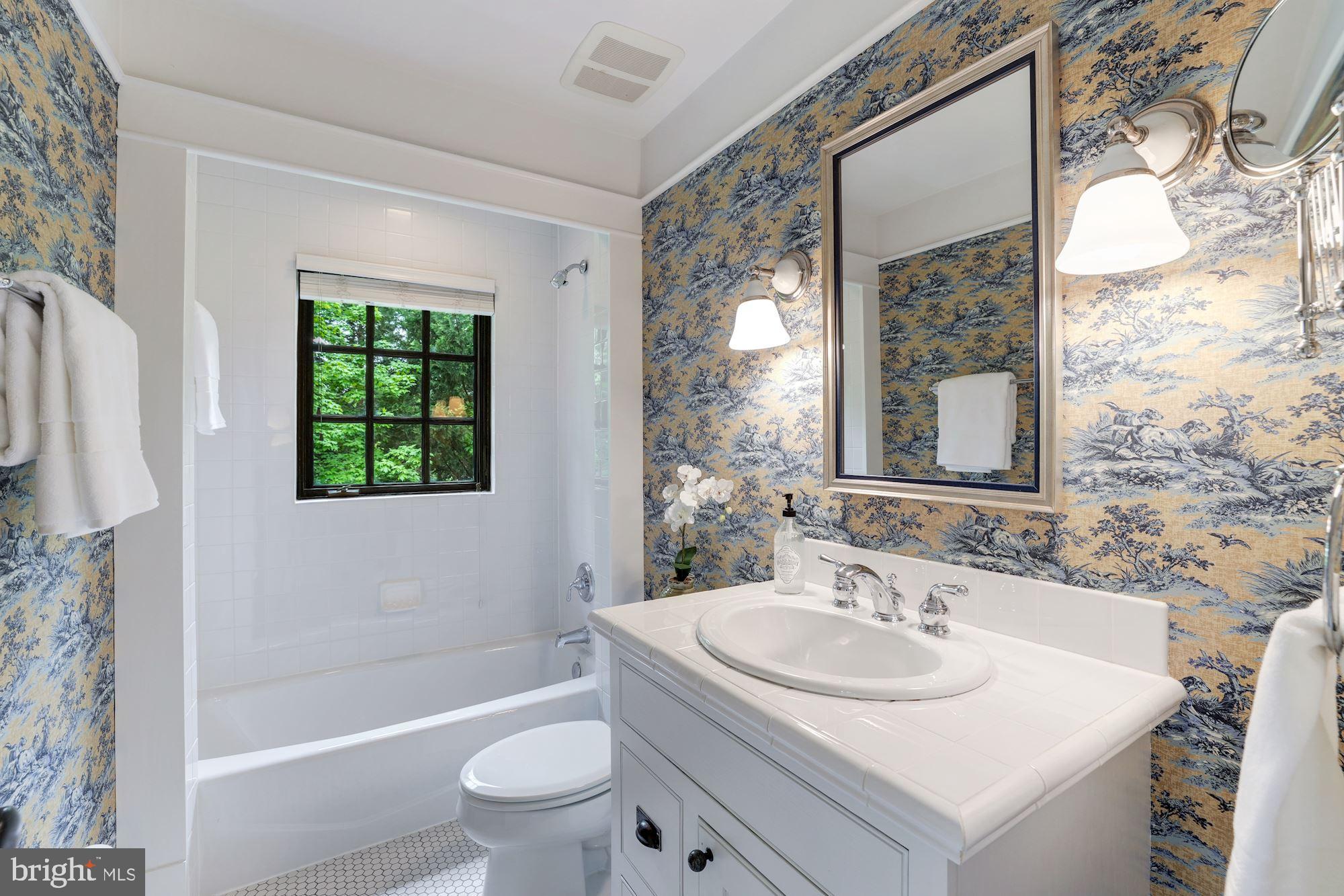 FRANKLIN PARK - Residential