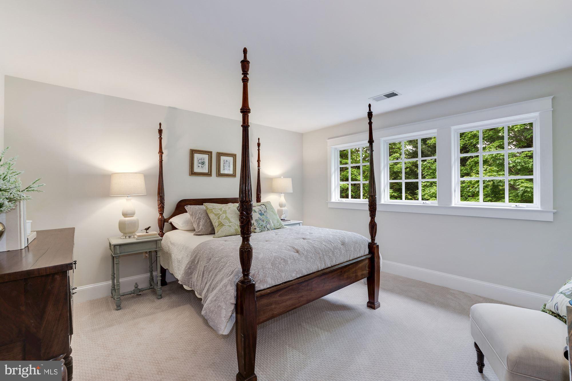 FRANKLIN PARK - Residential