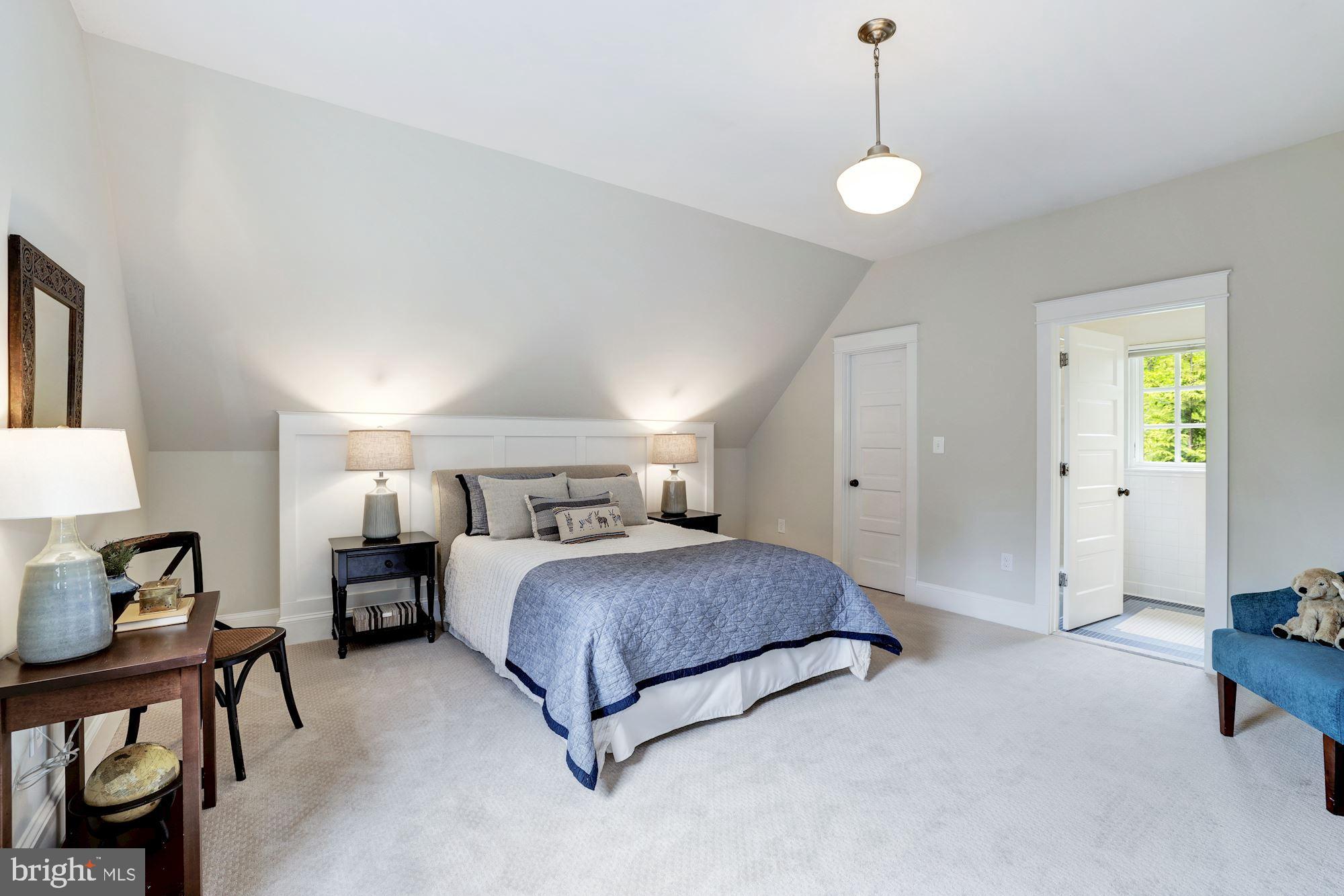 FRANKLIN PARK - Residential