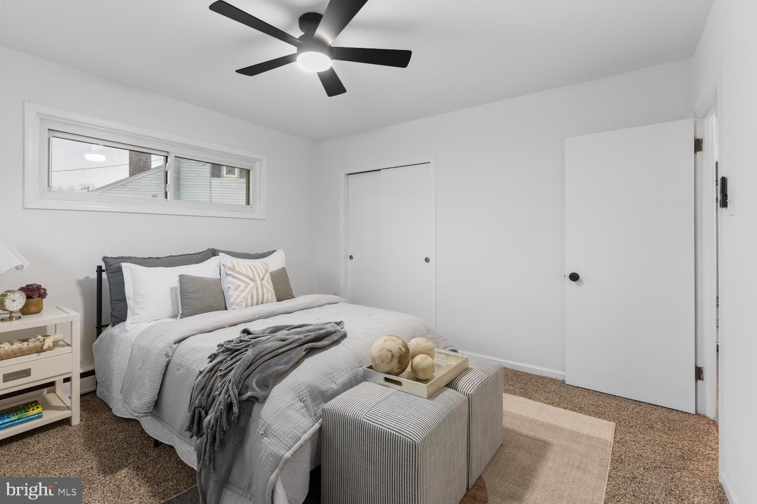 QUAKER HILLS - Residential