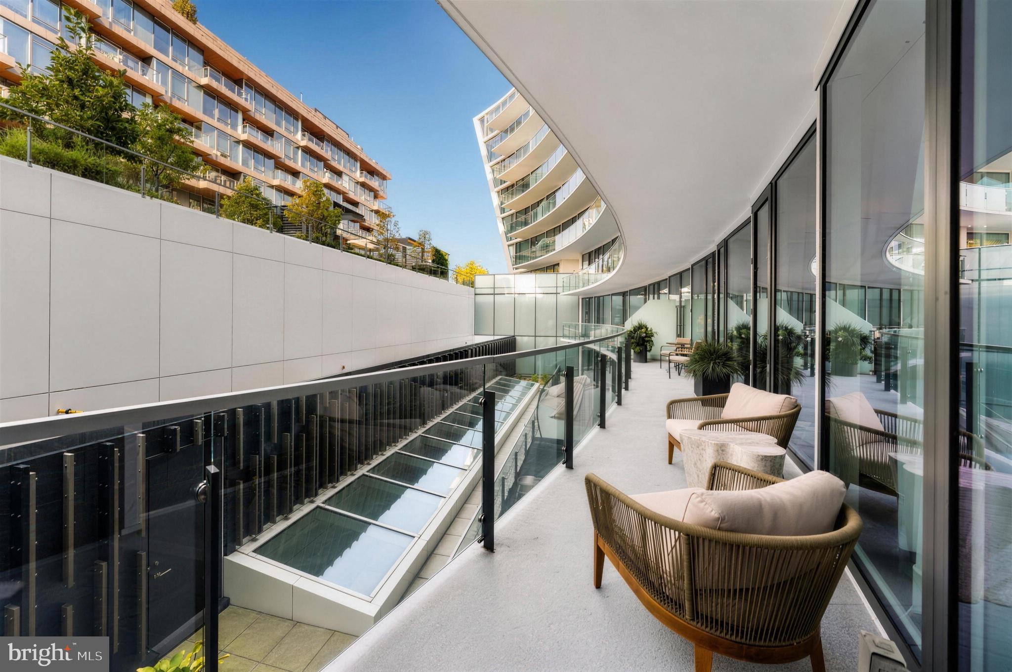 601 WHARF STREET SW 507