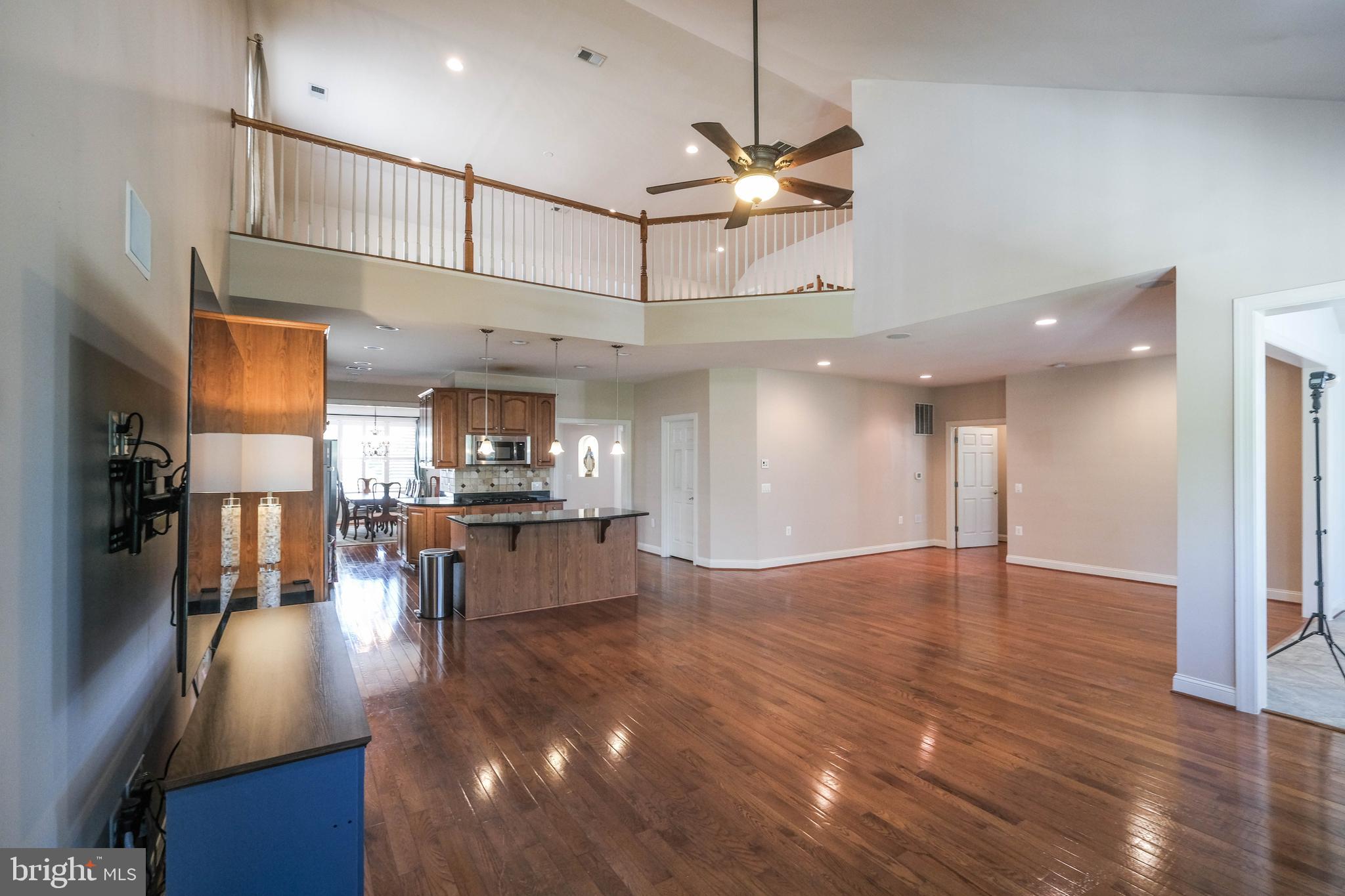 LAKE FREDERICK - Residential