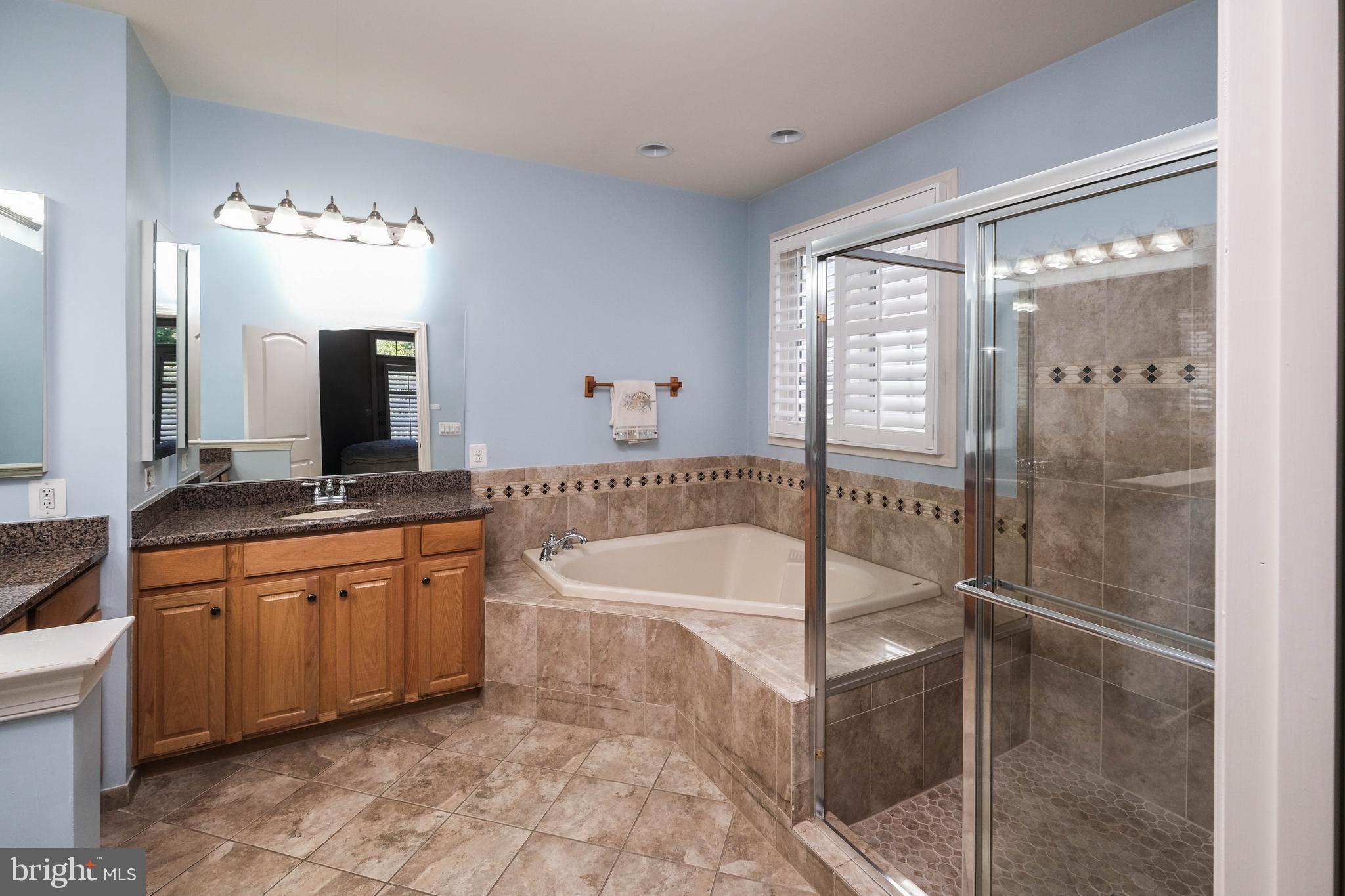 LAKE FREDERICK - Residential