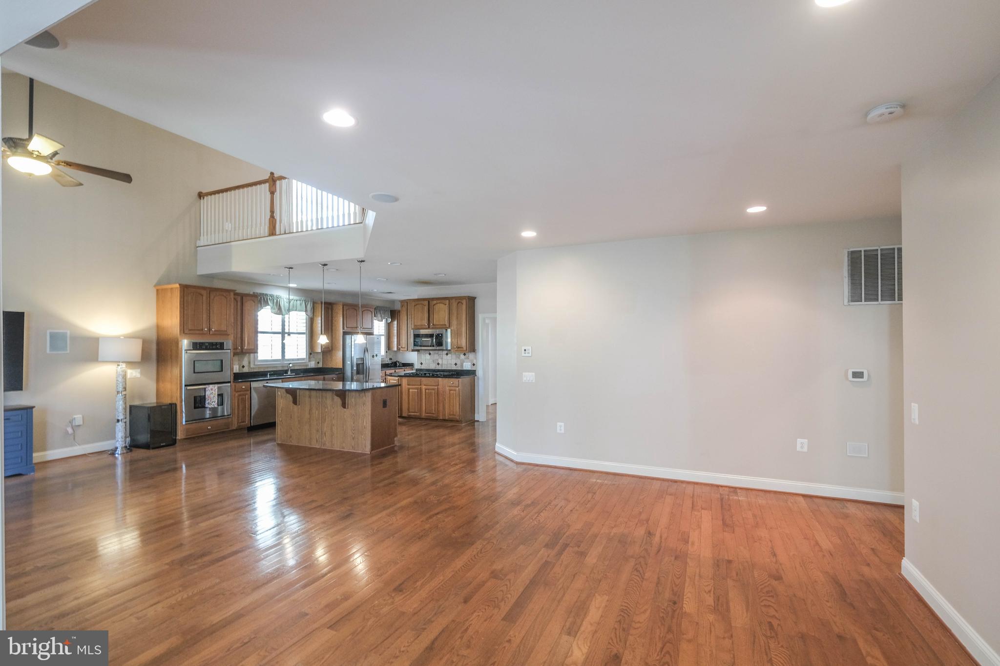 LAKE FREDERICK - Residential