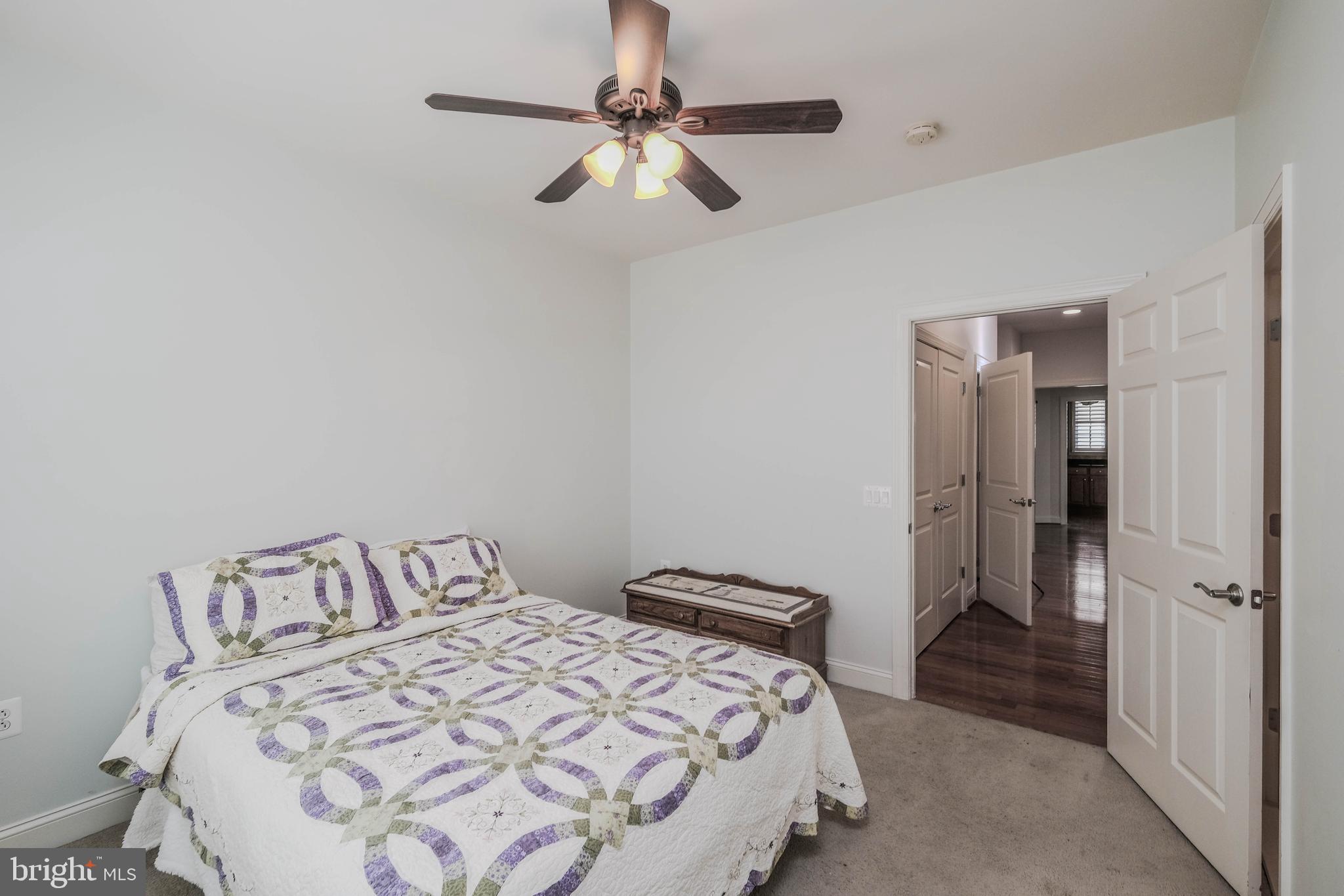 LAKE FREDERICK - Residential