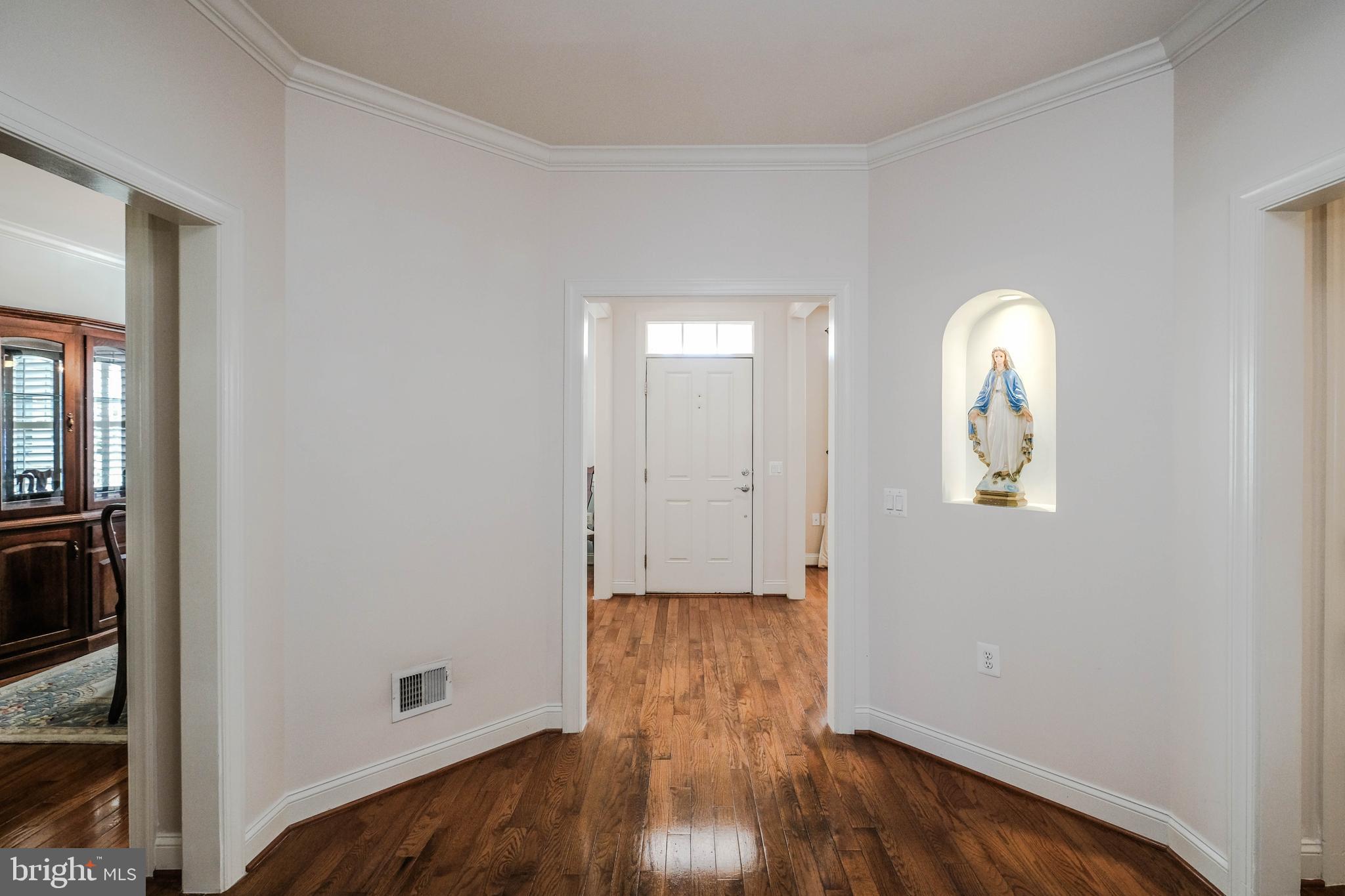 LAKE FREDERICK - Residential