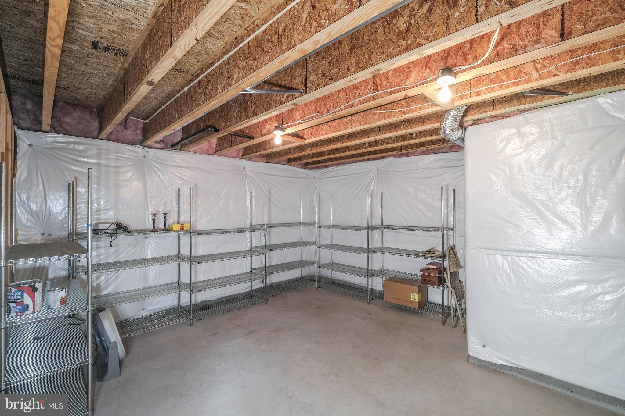 LAKE FREDERICK - Residential