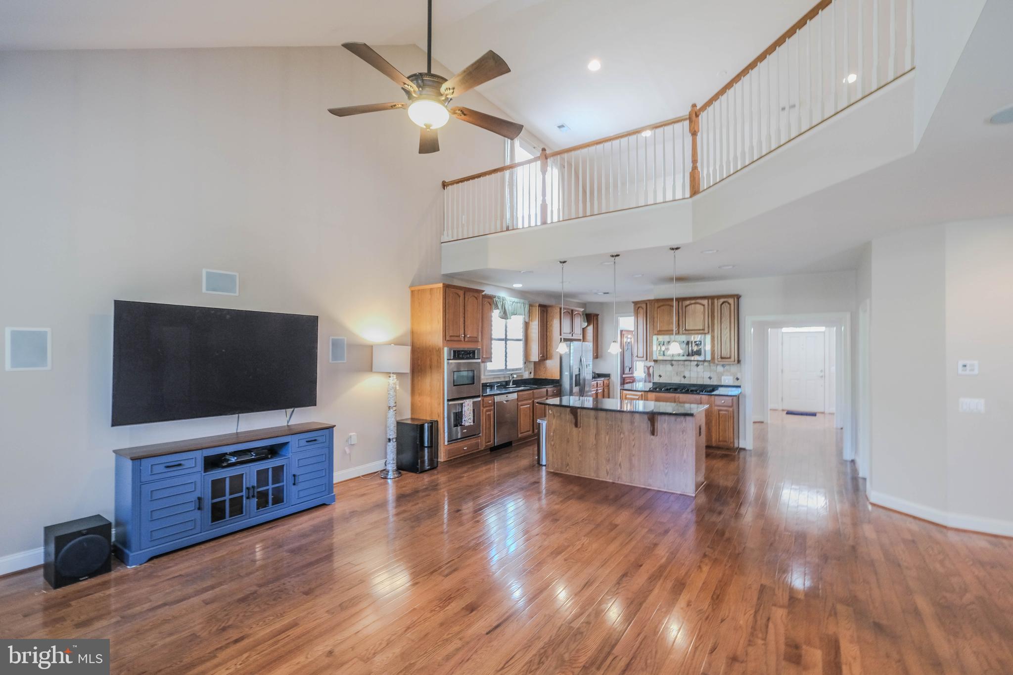 LAKE FREDERICK - Residential