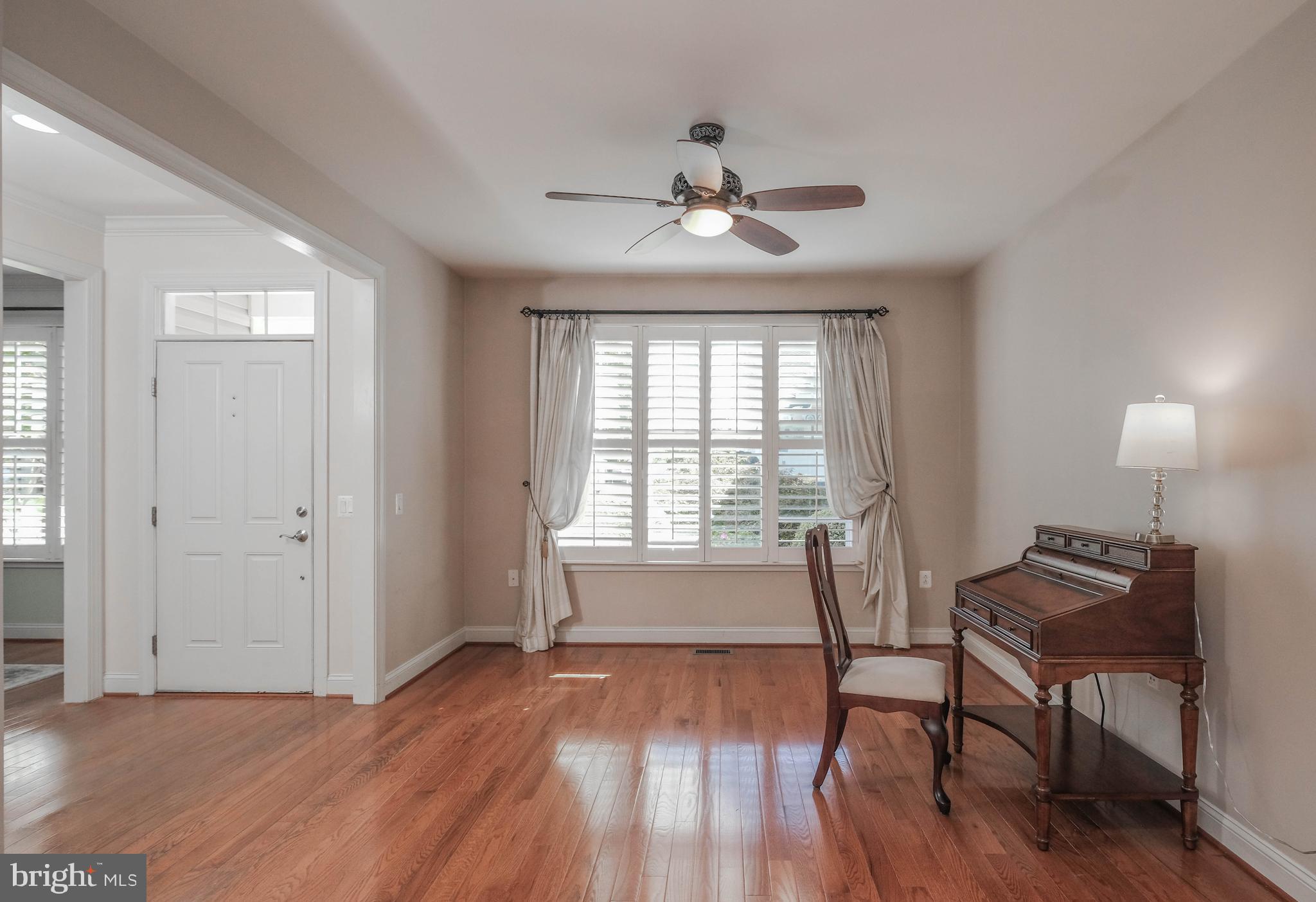 LAKE FREDERICK - Residential