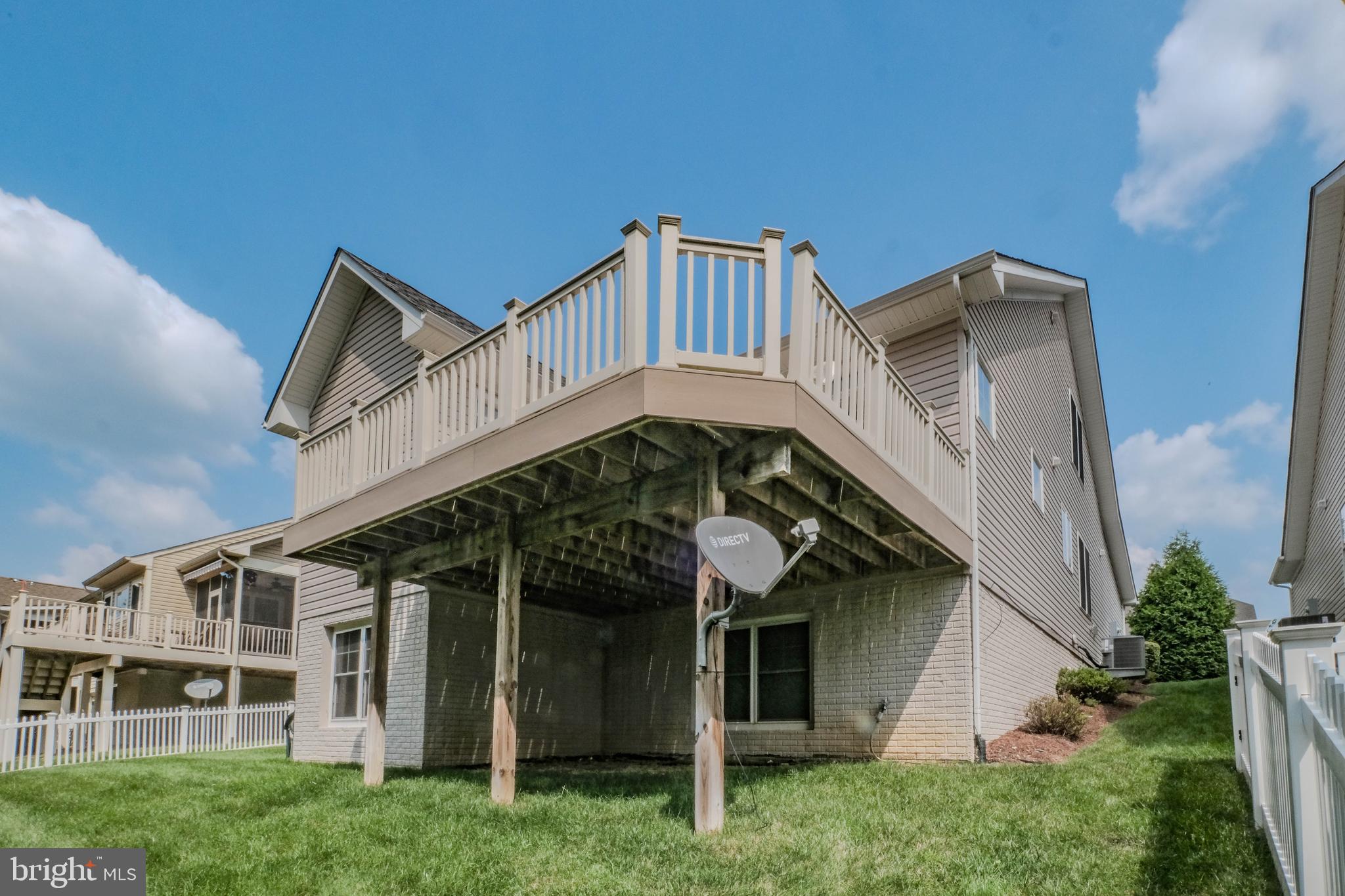 LAKE FREDERICK - Residential