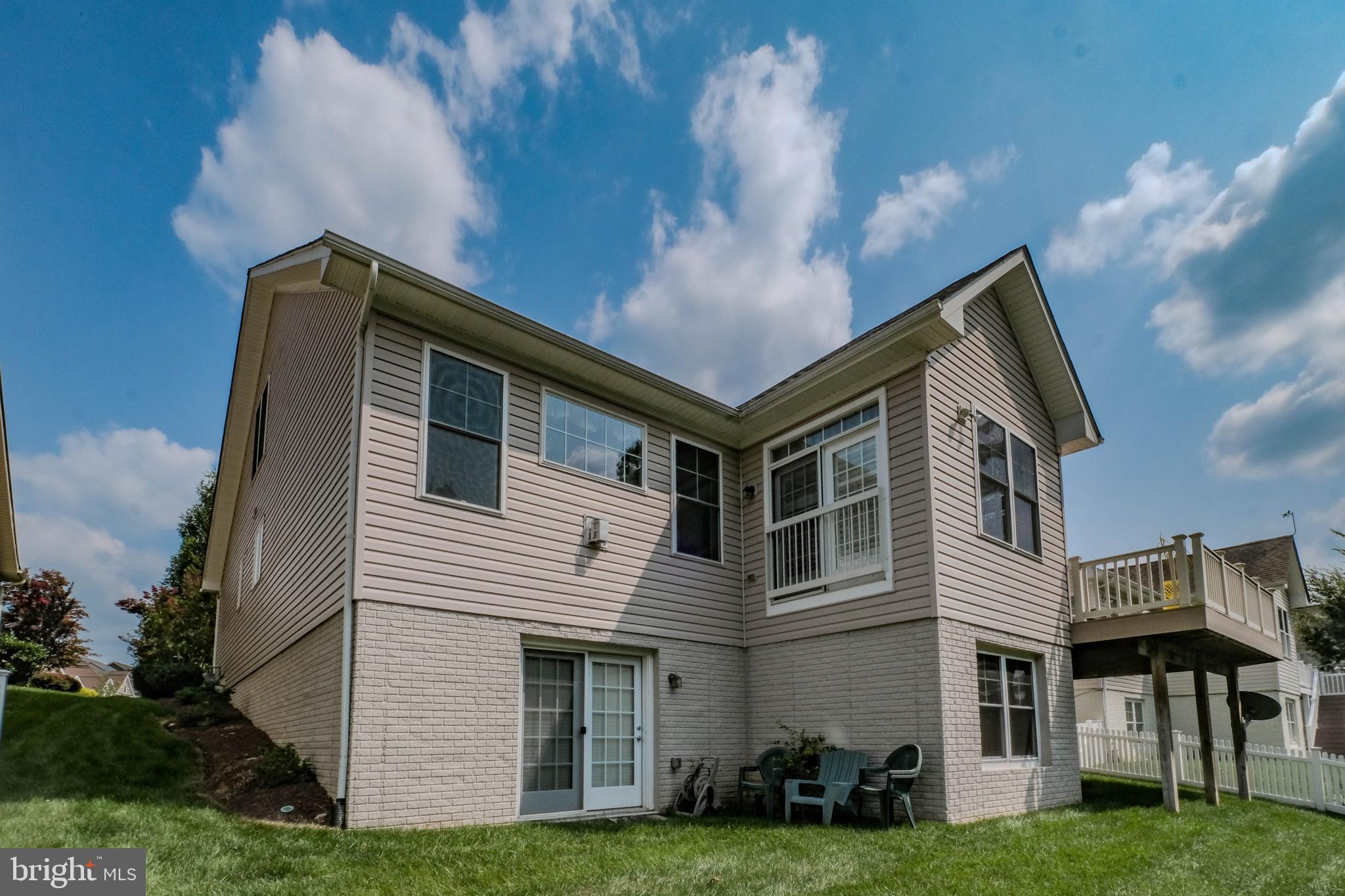 LAKE FREDERICK - Residential