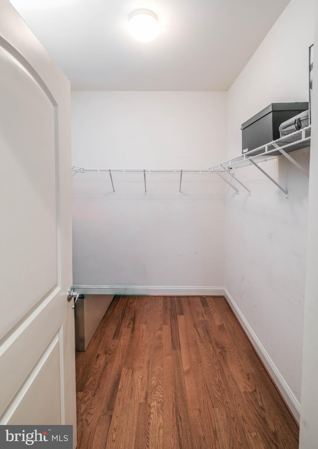 LAKE FREDERICK - Residential