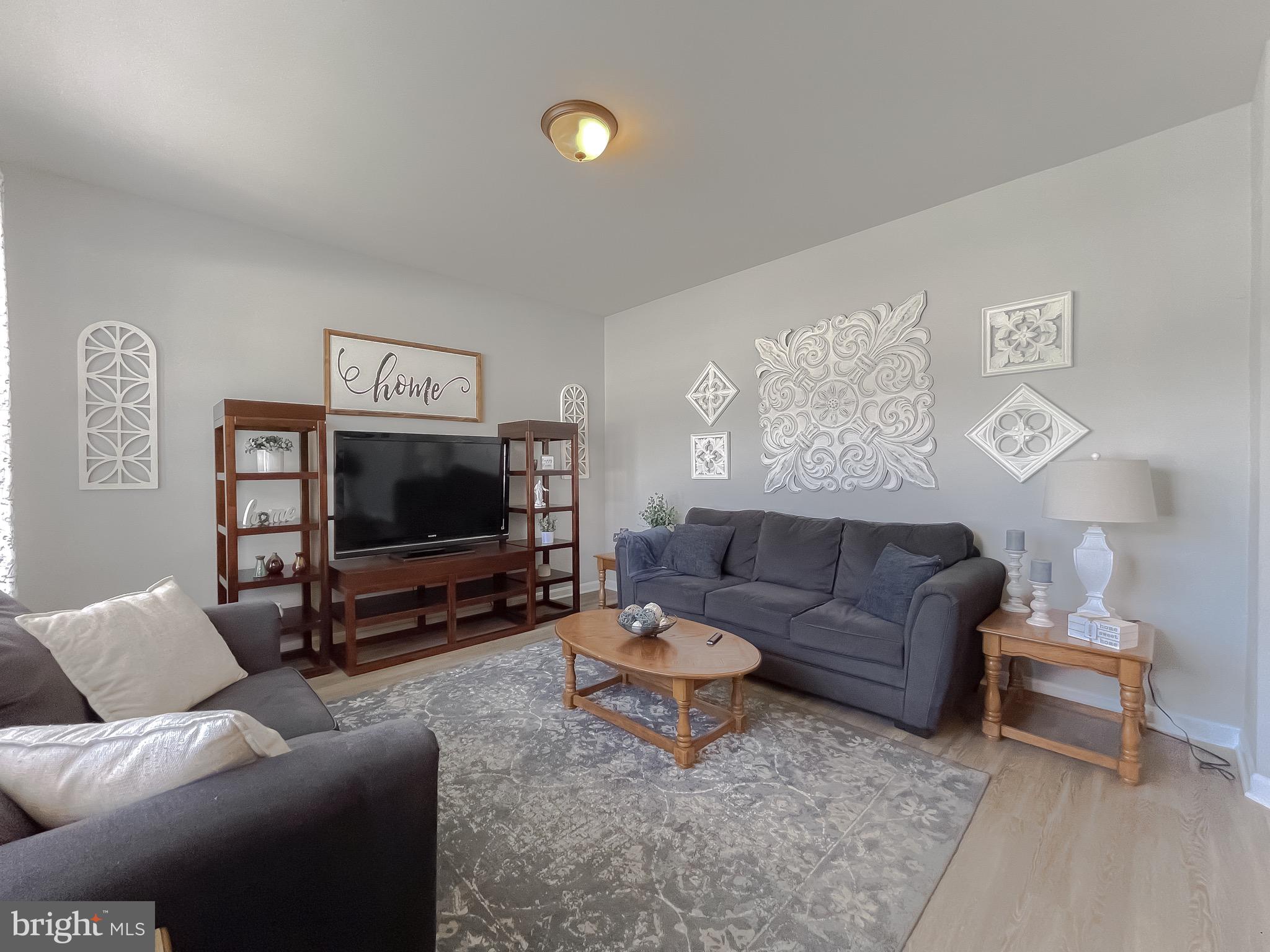 CECIL'S MILL - Residential