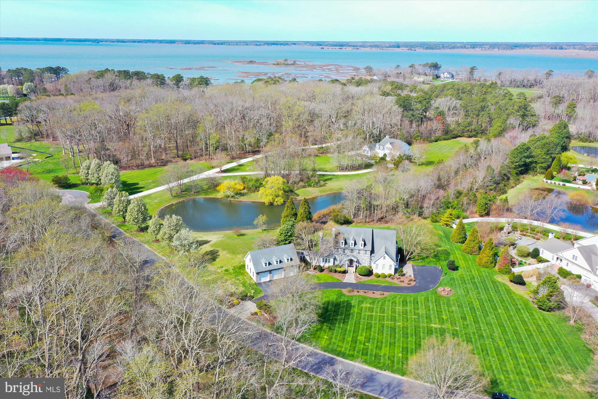 INDIAN CREEK - Residential