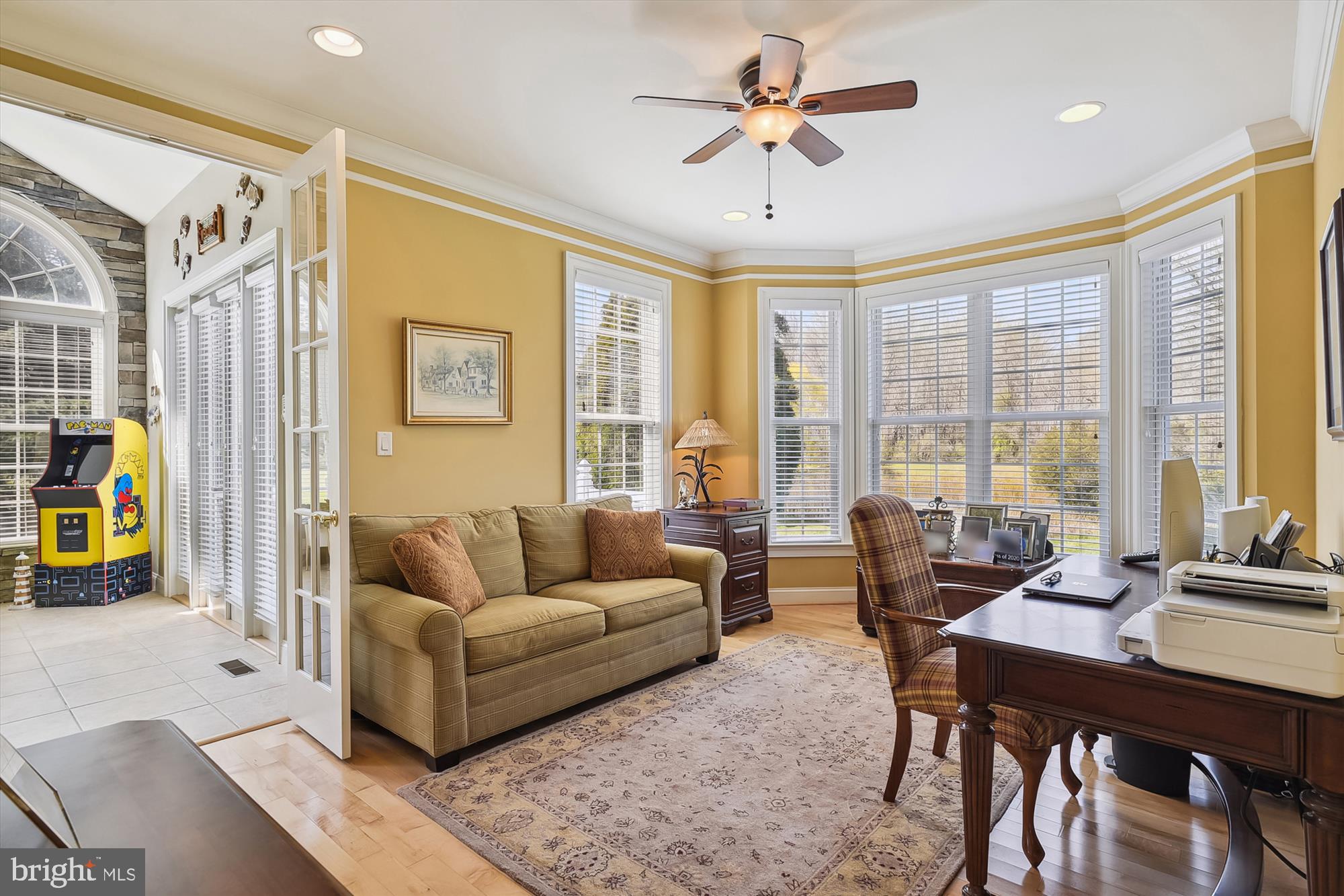 INDIAN CREEK - Residential