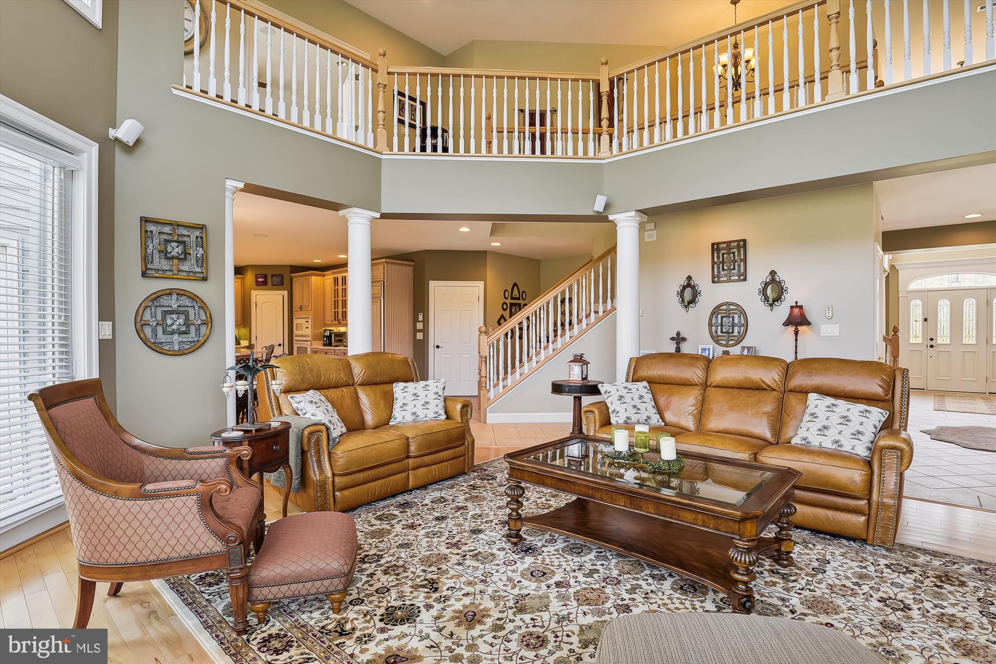 INDIAN CREEK - Residential