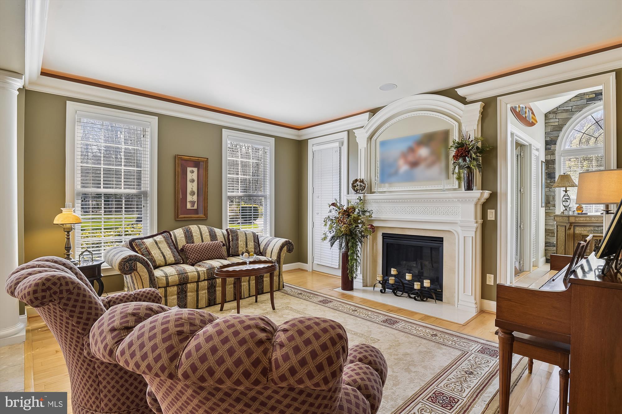 INDIAN CREEK - Residential