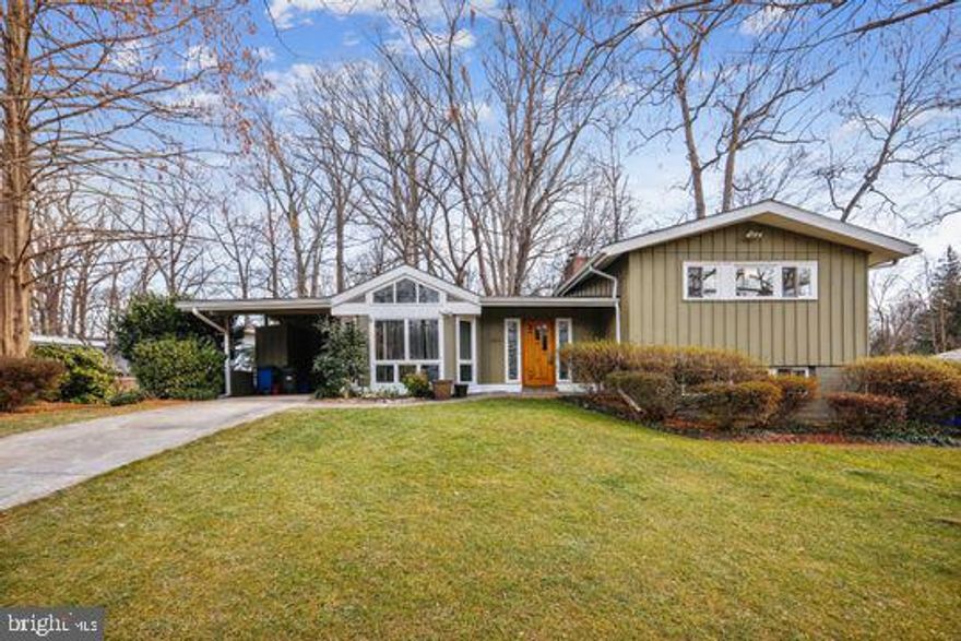 Fabulous  Mid Century Modern 5 bedroom 3 bath 4 level split home is located on a quiet cul-de-sac in popular Bradley Park!  Almost 3,000 sq.ft. of living space!  Freshly painted, home offers cathedral ceilings throughout 1st floor and hdwd floors in dr/lr & 2 br up.  Two fireplaces.  Cozy inviting A-frame screened-in charming porch was added in 2011 off living room.  Kitchen was expanded in 1995, plenty of cabinets, w/large picture window. Master BR expanded.  Ample storage, cedar closet, and numerous built-ins throughout! Sunroom/exercise rm leads out to patio.  Recent Improvements:  furnace, ac, hot water heater, washer/dryer 4 years, screened porch added 2011, dishwasher 2018, disposal 2019, refin. flooring in upper 2nd & 3rd br, new carpet mstr br, 12/20,  exterior paint 2015!  Lovingly maintained yard! (See pics from spring)   Sale "as is"  and seller will pay for 1 year HOW.