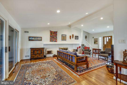 BRADLEY PARK - Residential