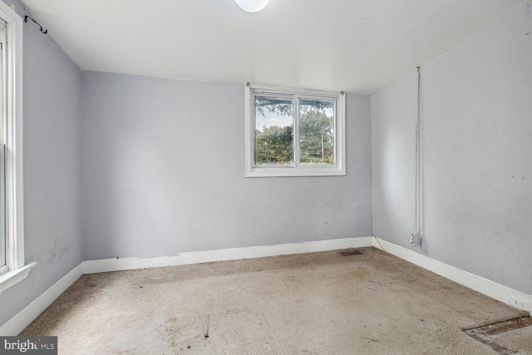 RIVERDALE PARK - Residential