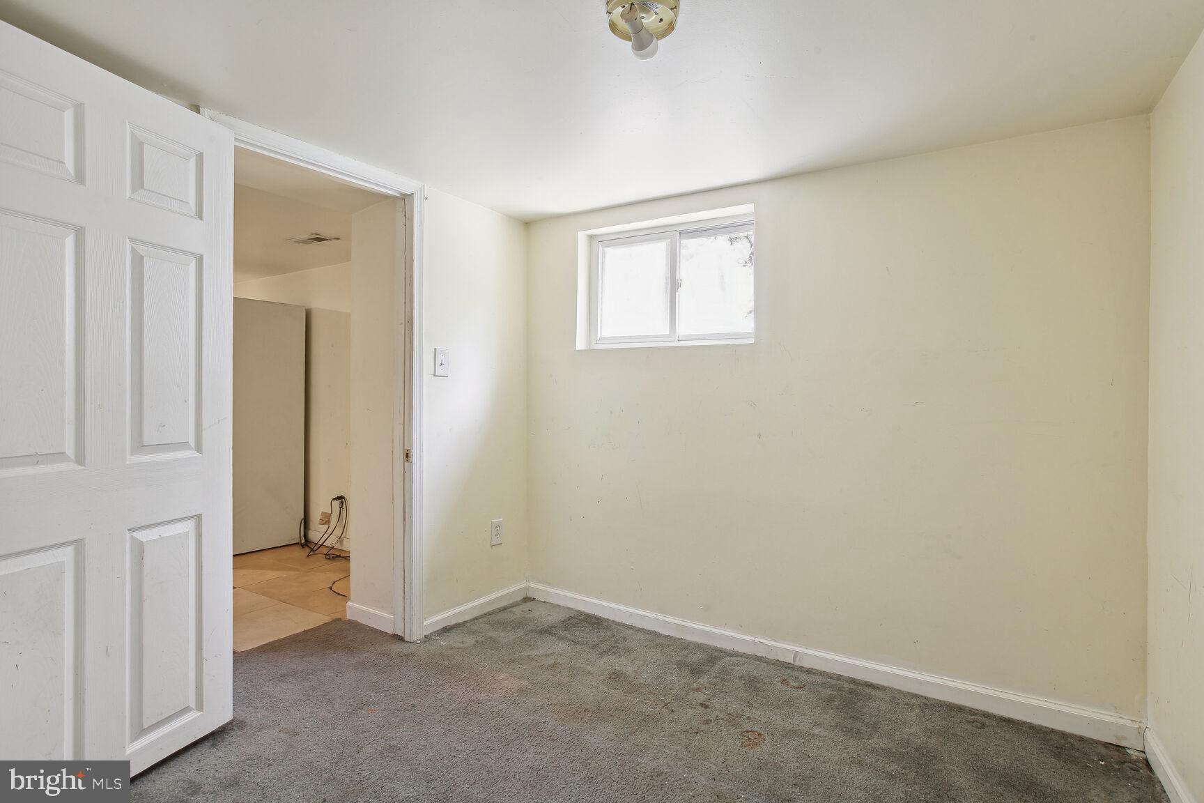 RIVERDALE PARK - Residential