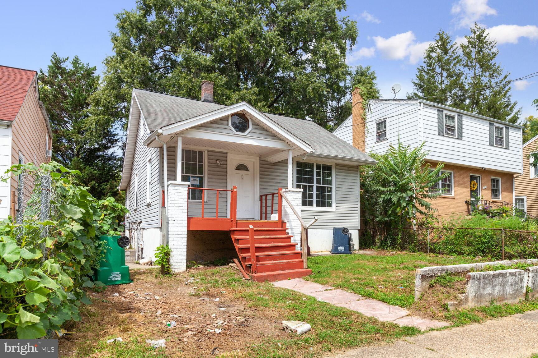 RIVERDALE PARK - Residential