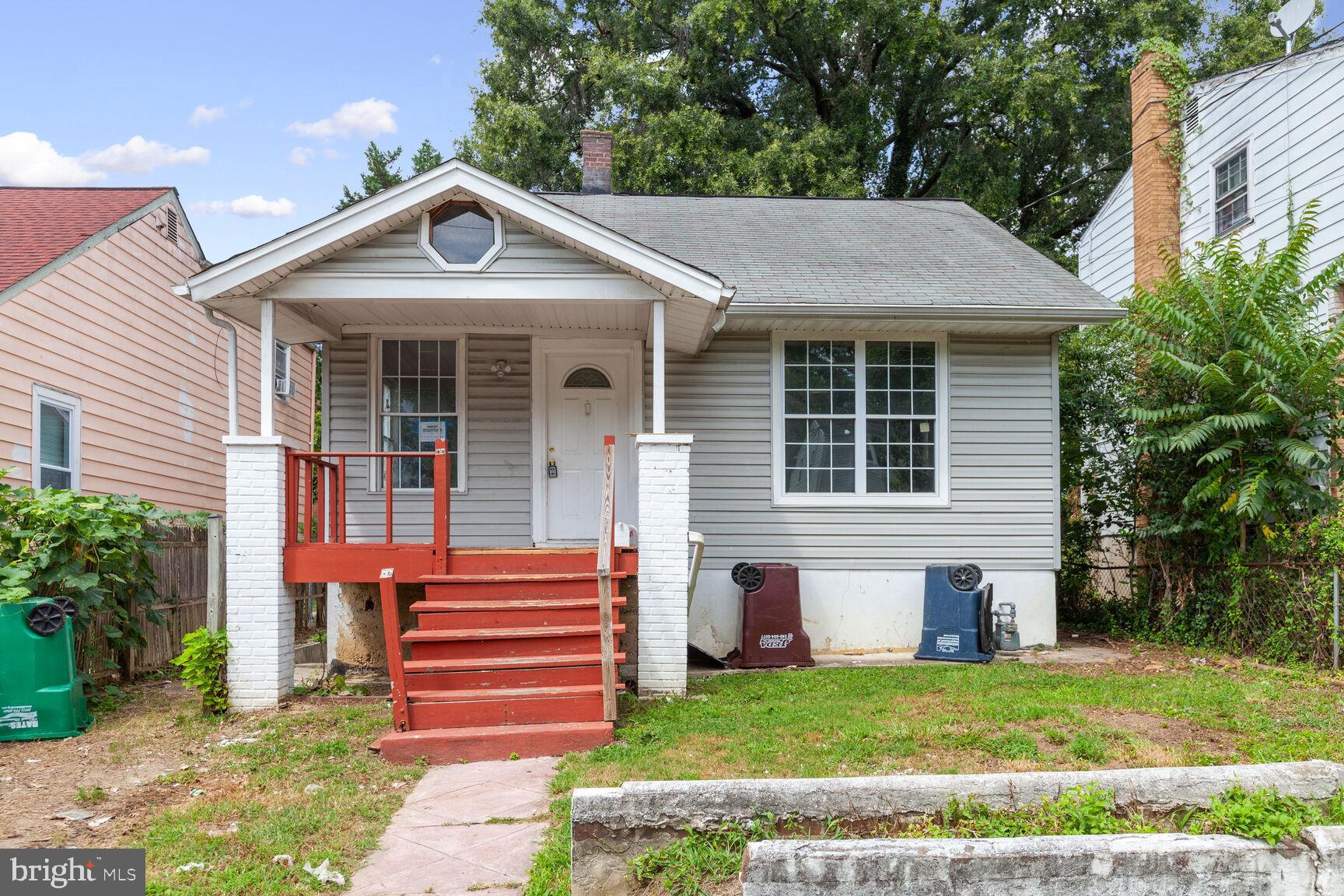 RIVERDALE PARK - Residential