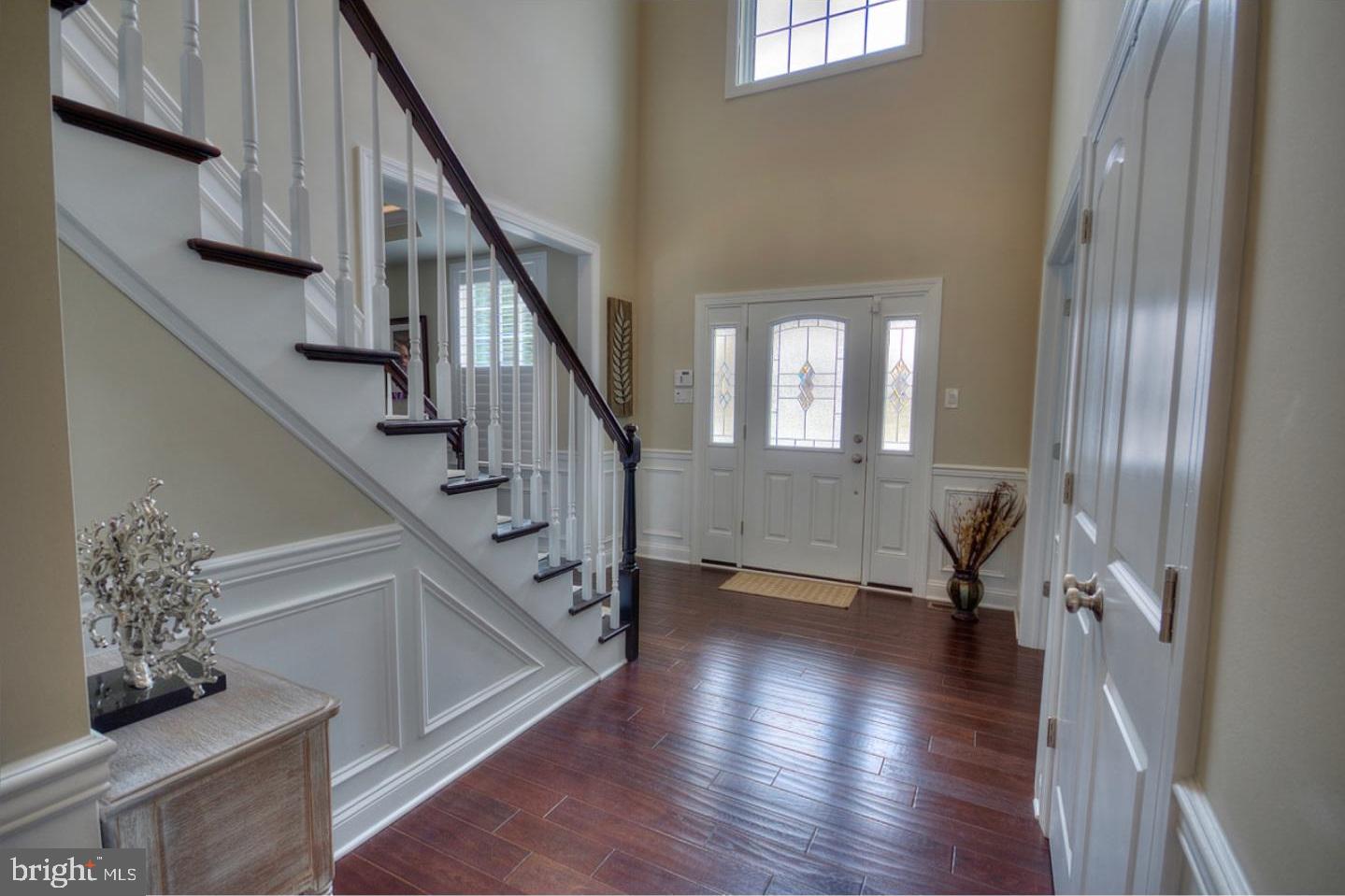 YARDLEY OAKS - Residential