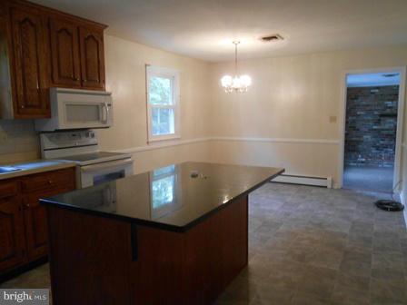 FROGS MARSH - Residential Lease