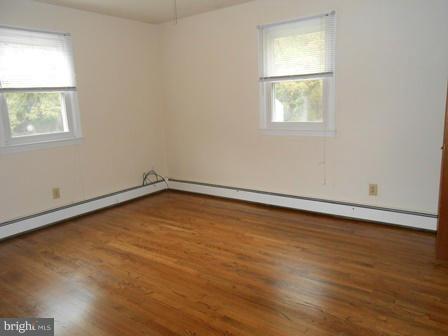 FROGS MARSH - Residential Lease