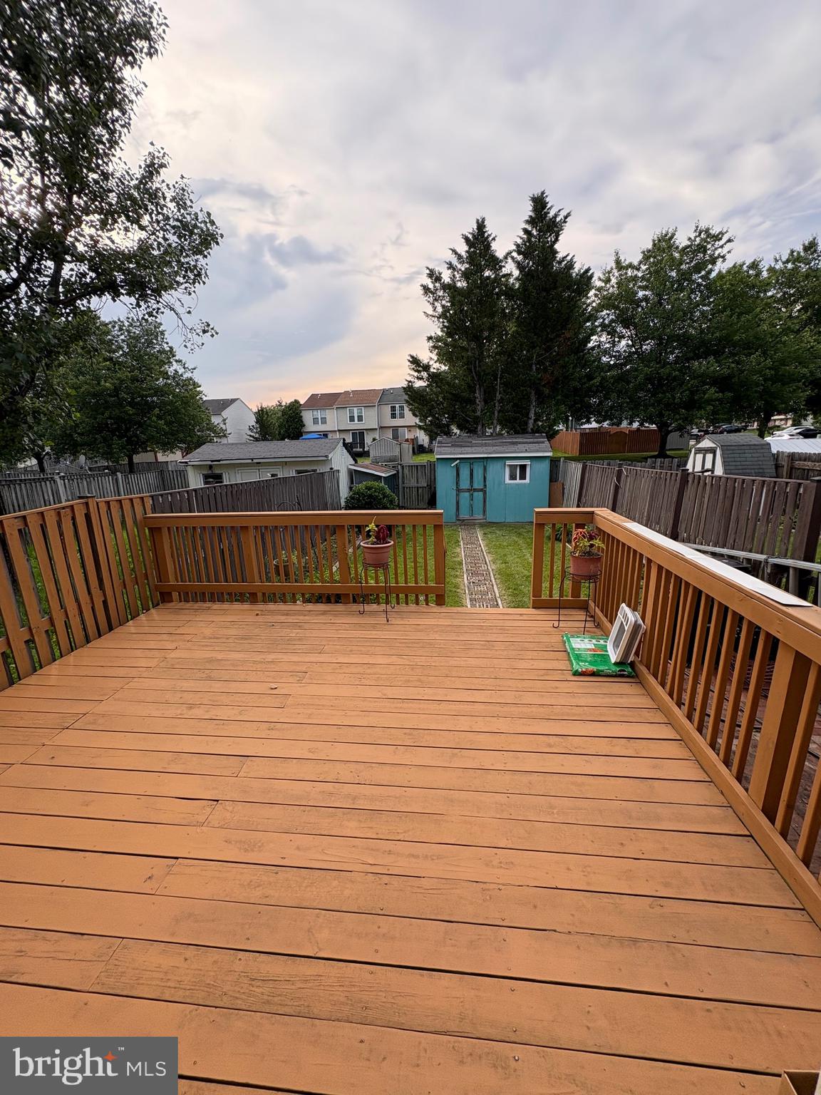 PARKVIEW TRAIL - Residential Lease