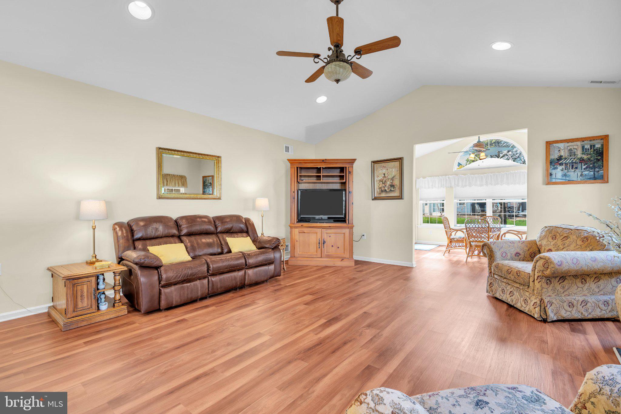 3 DANTE DRIVE