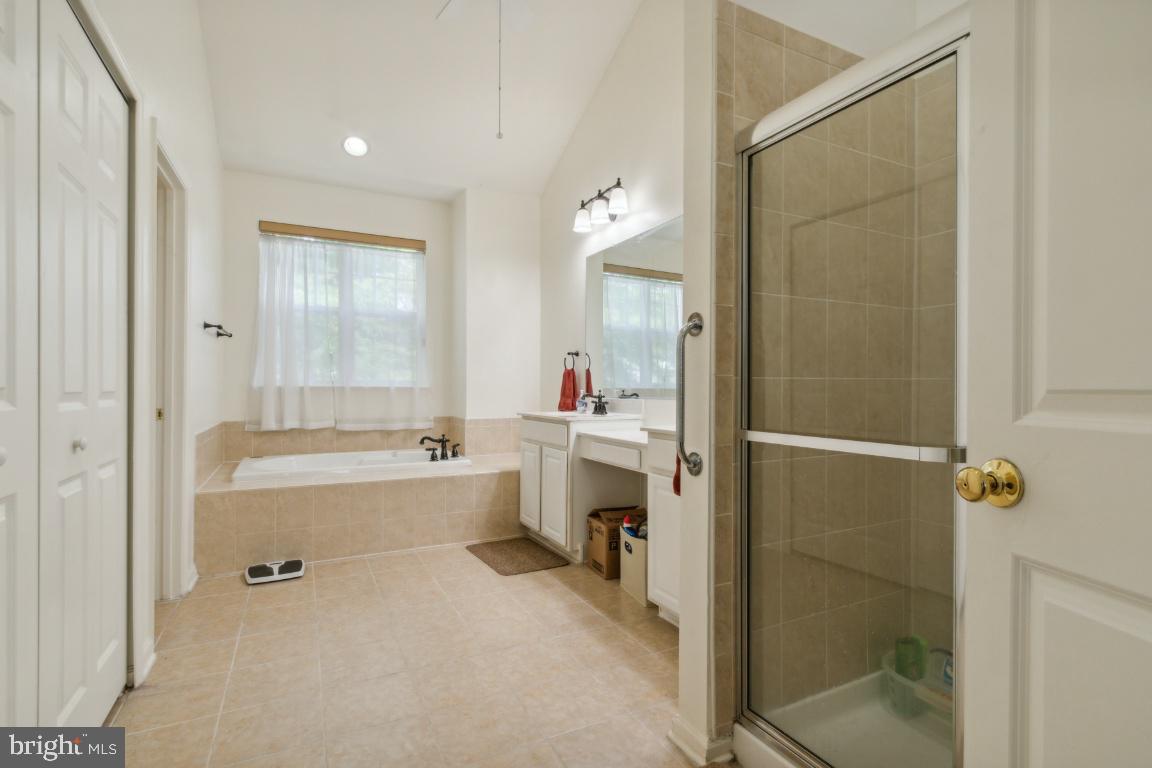 HUNTFIELD - Residential