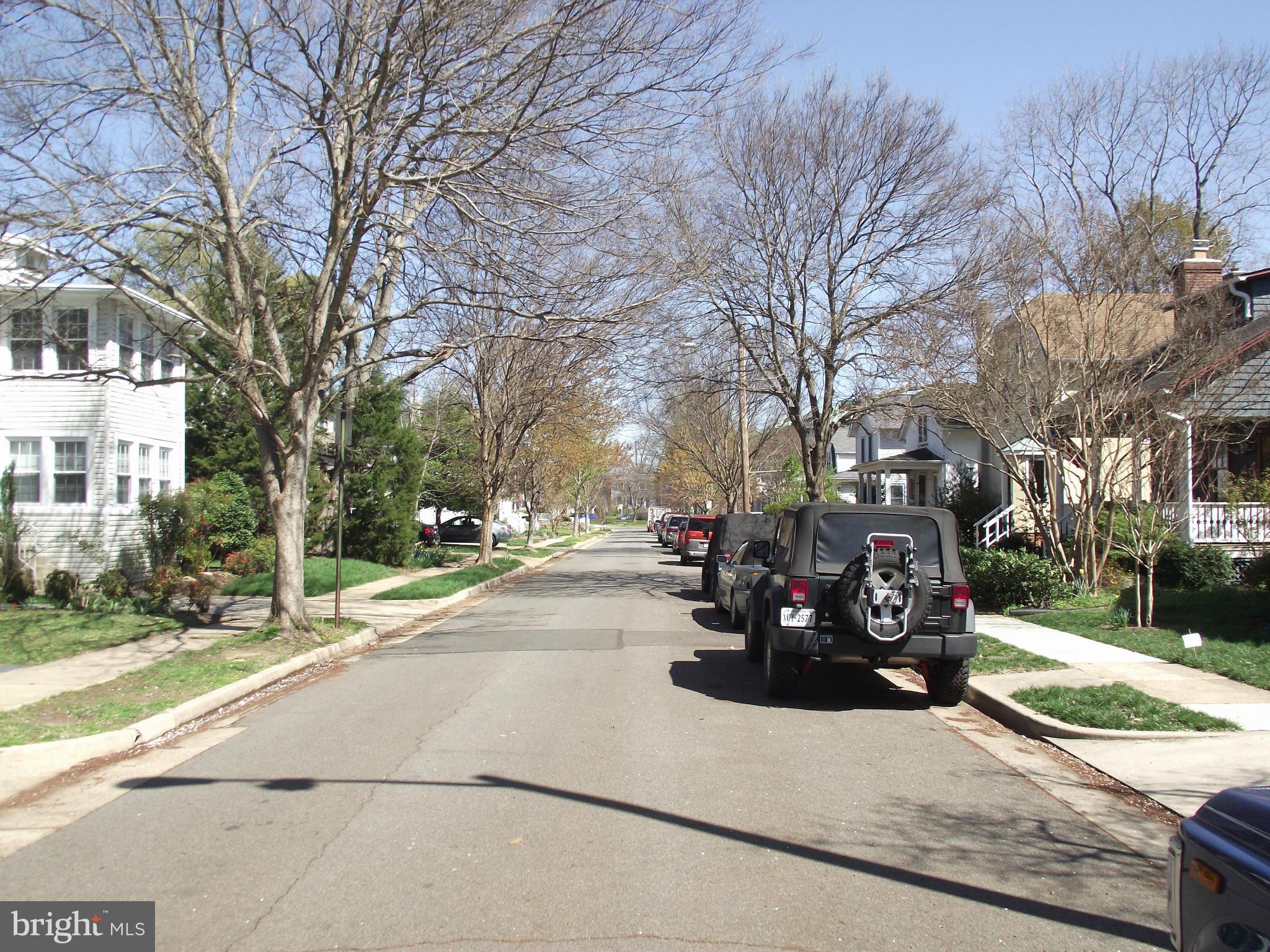ROSEMONT PARK - Residential