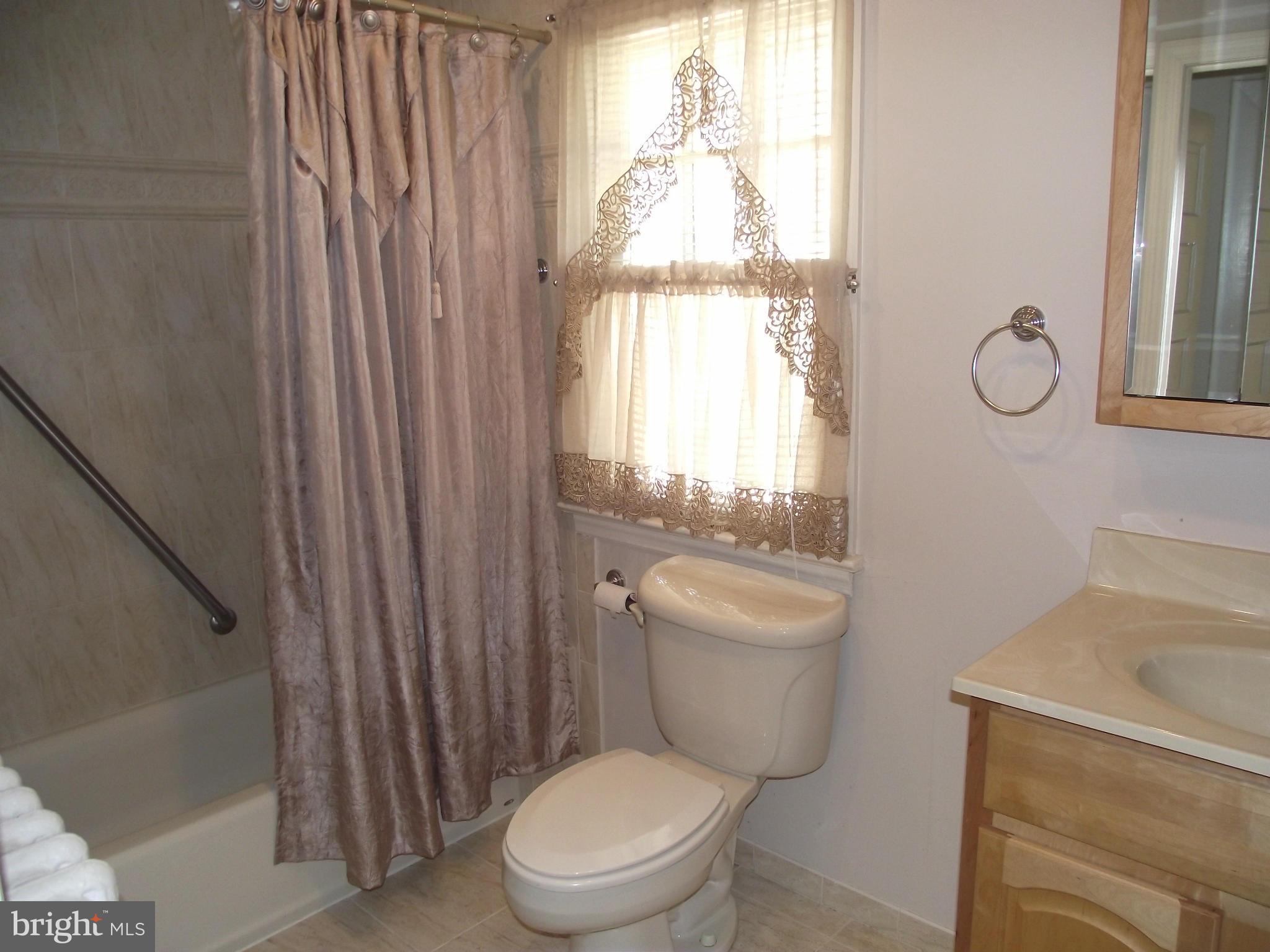 ROSEMONT PARK - Residential