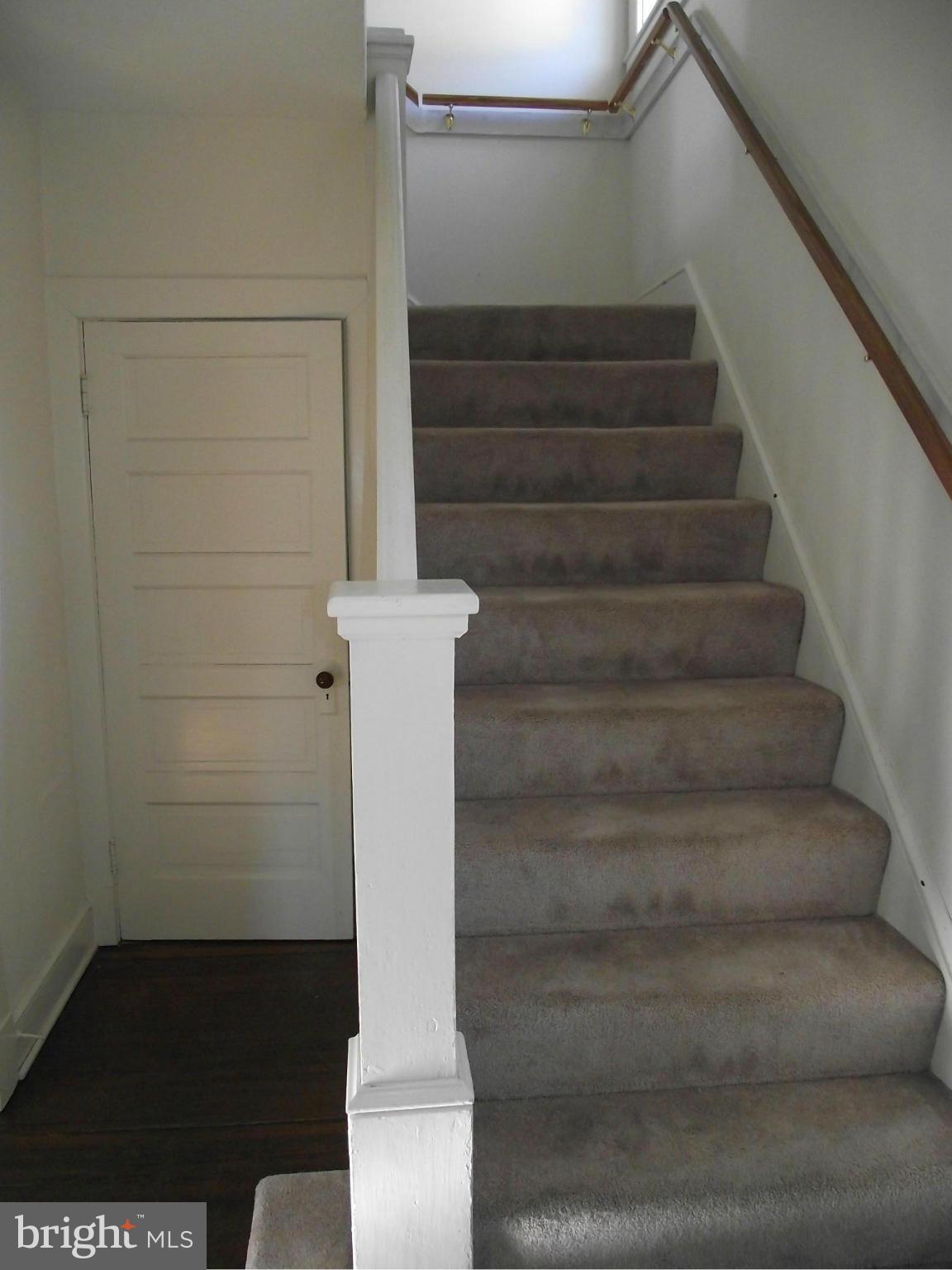 ROSEMONT PARK - Residential