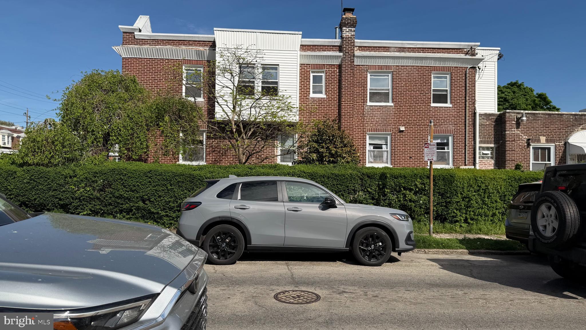 326 W NEDRO AVENUE