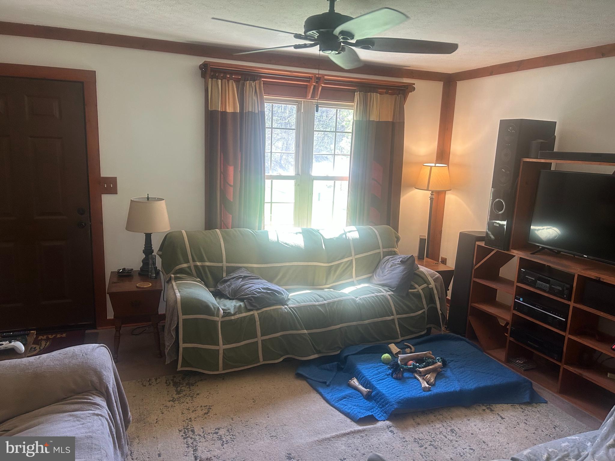 BLUE MOUNTAIN - Residential