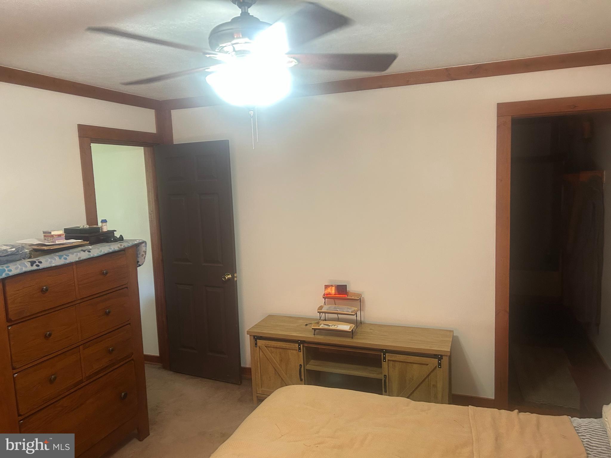 BLUE MOUNTAIN - Residential