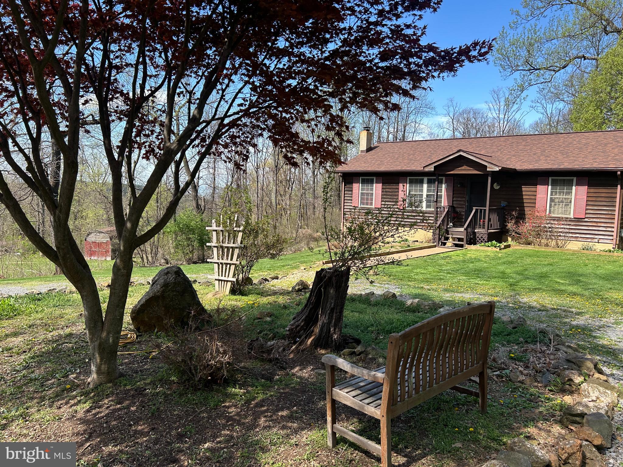 BLUE MOUNTAIN - Residential