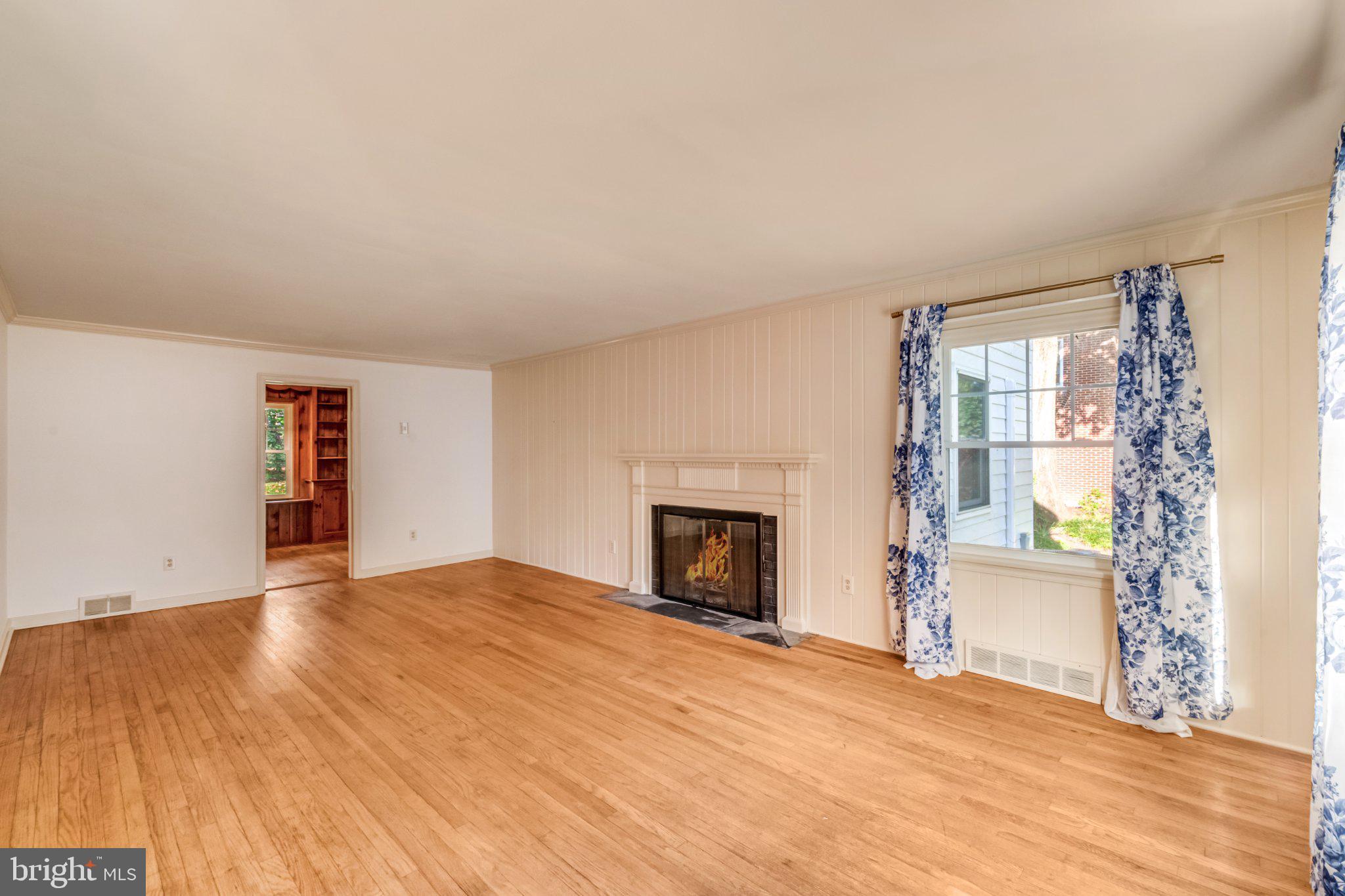 17 W ROSEVILLE ROAD