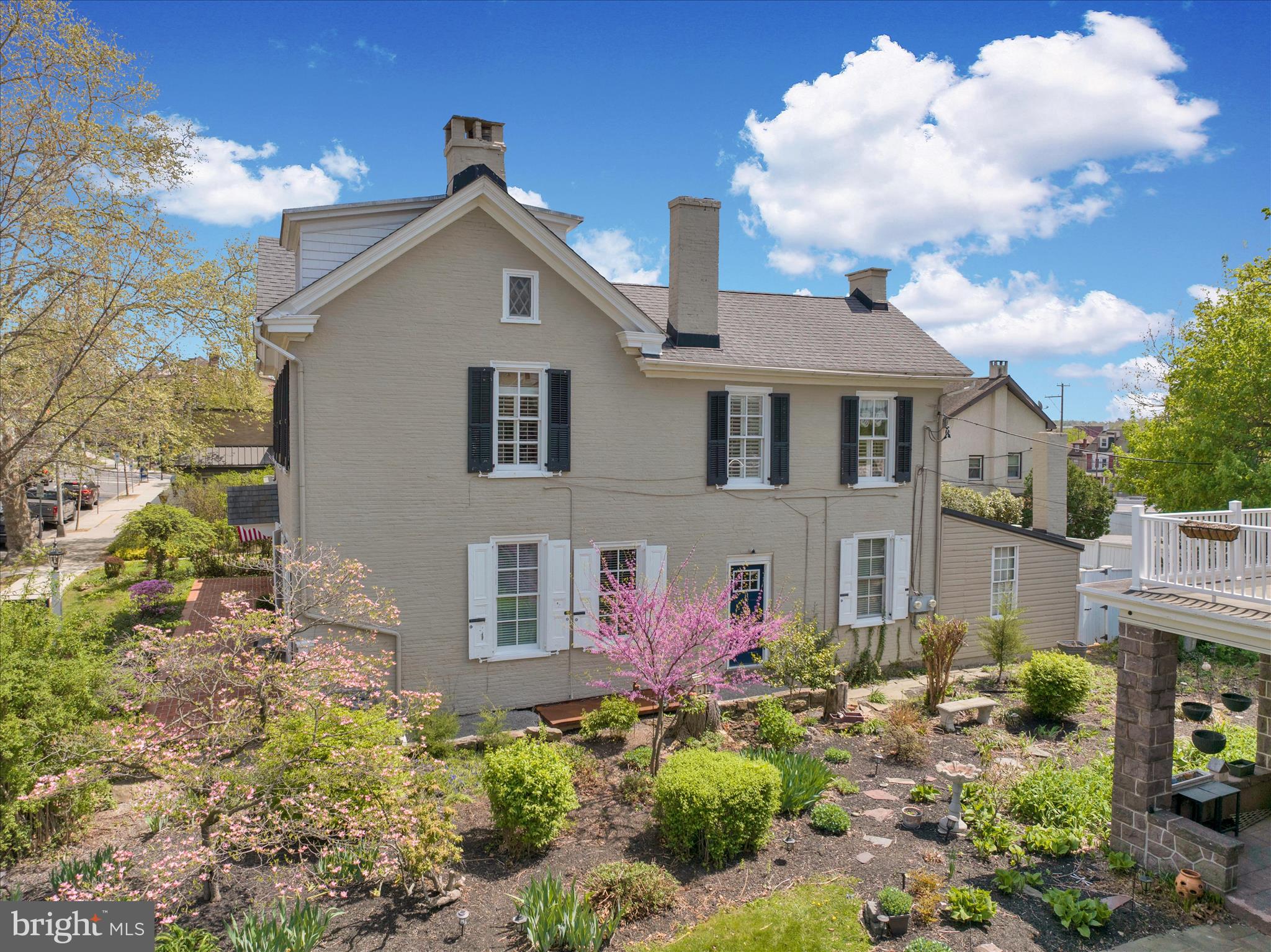 POTTSTOWN - Residential