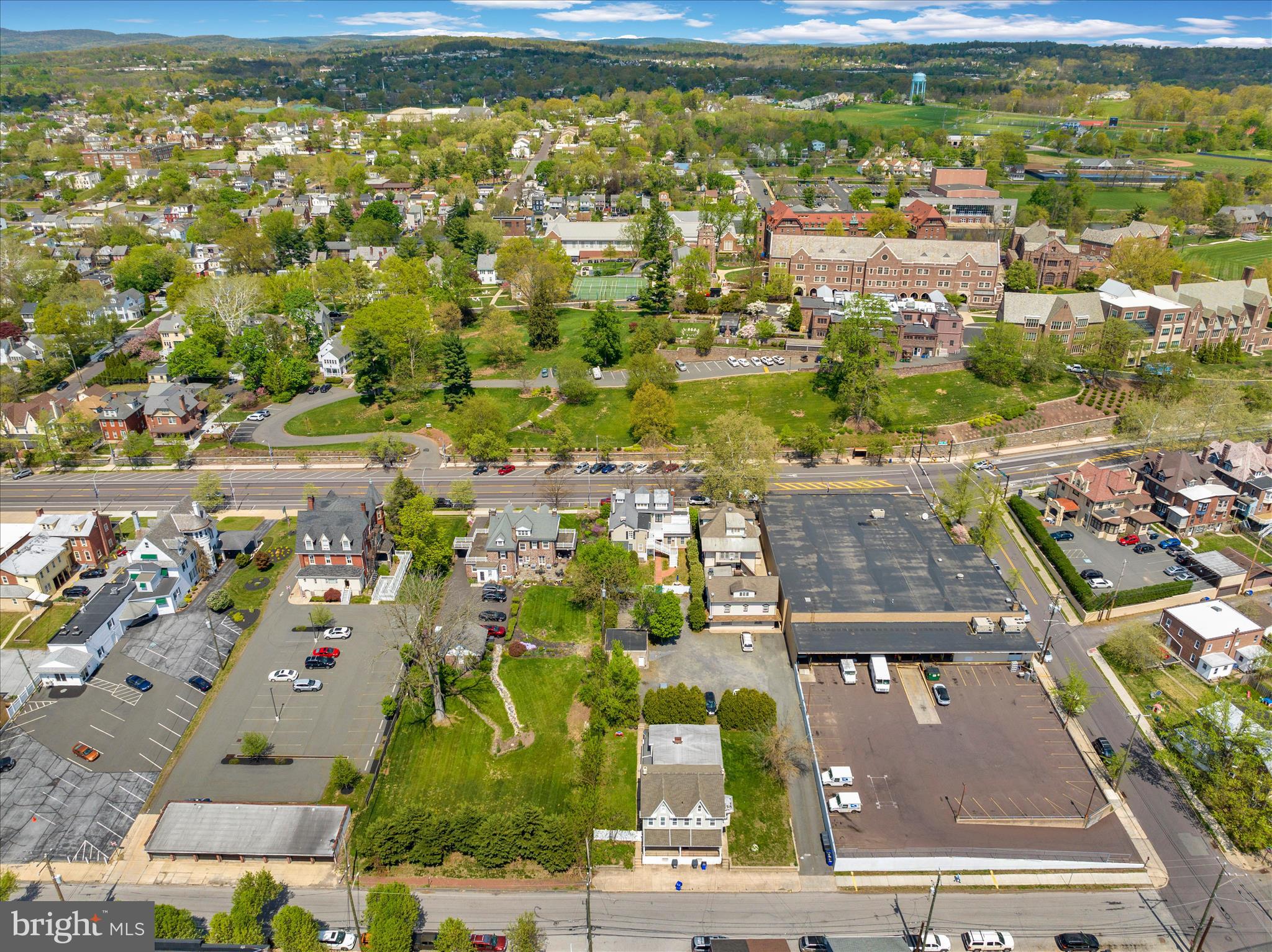 POTTSTOWN - Residential