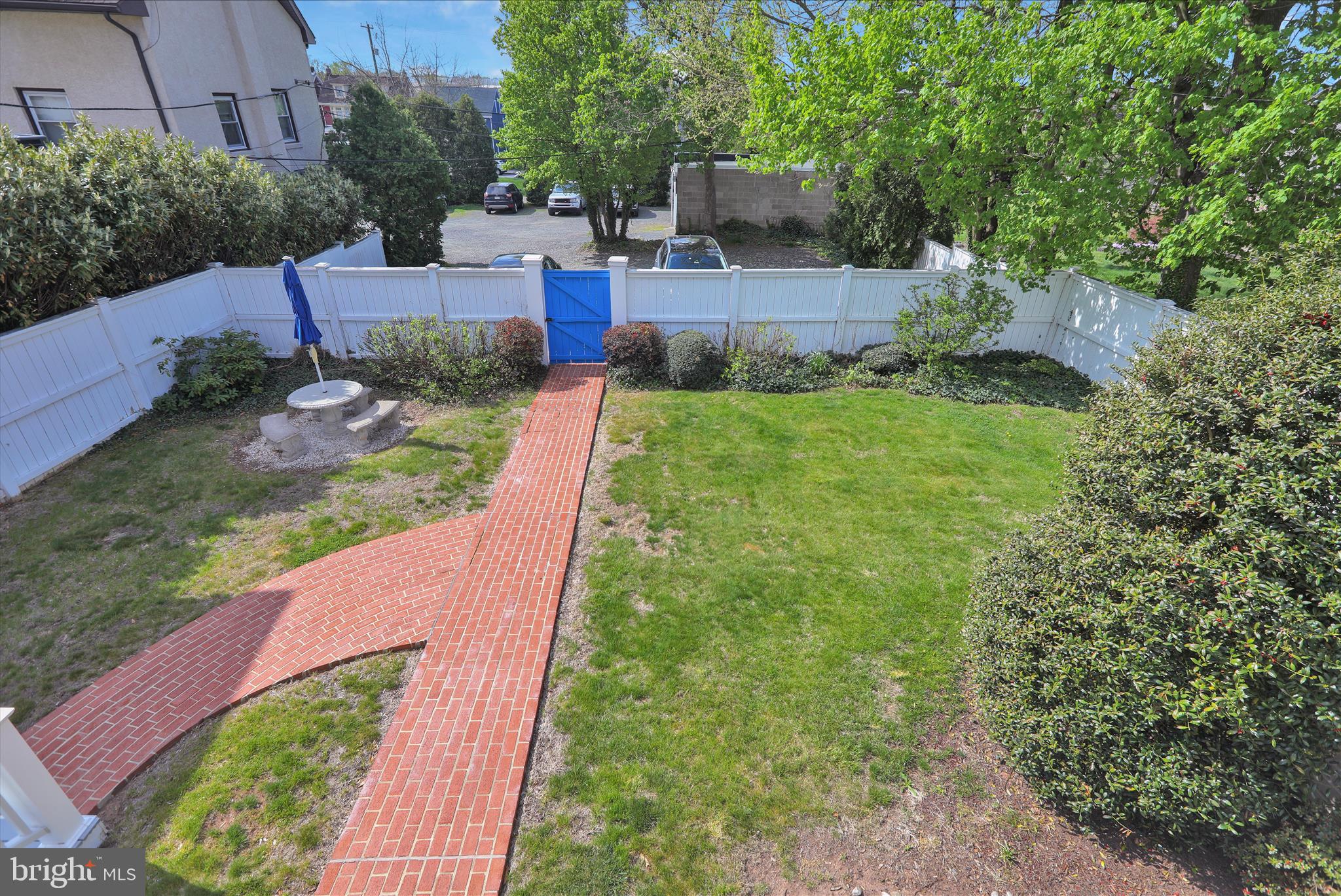 POTTSTOWN - Residential