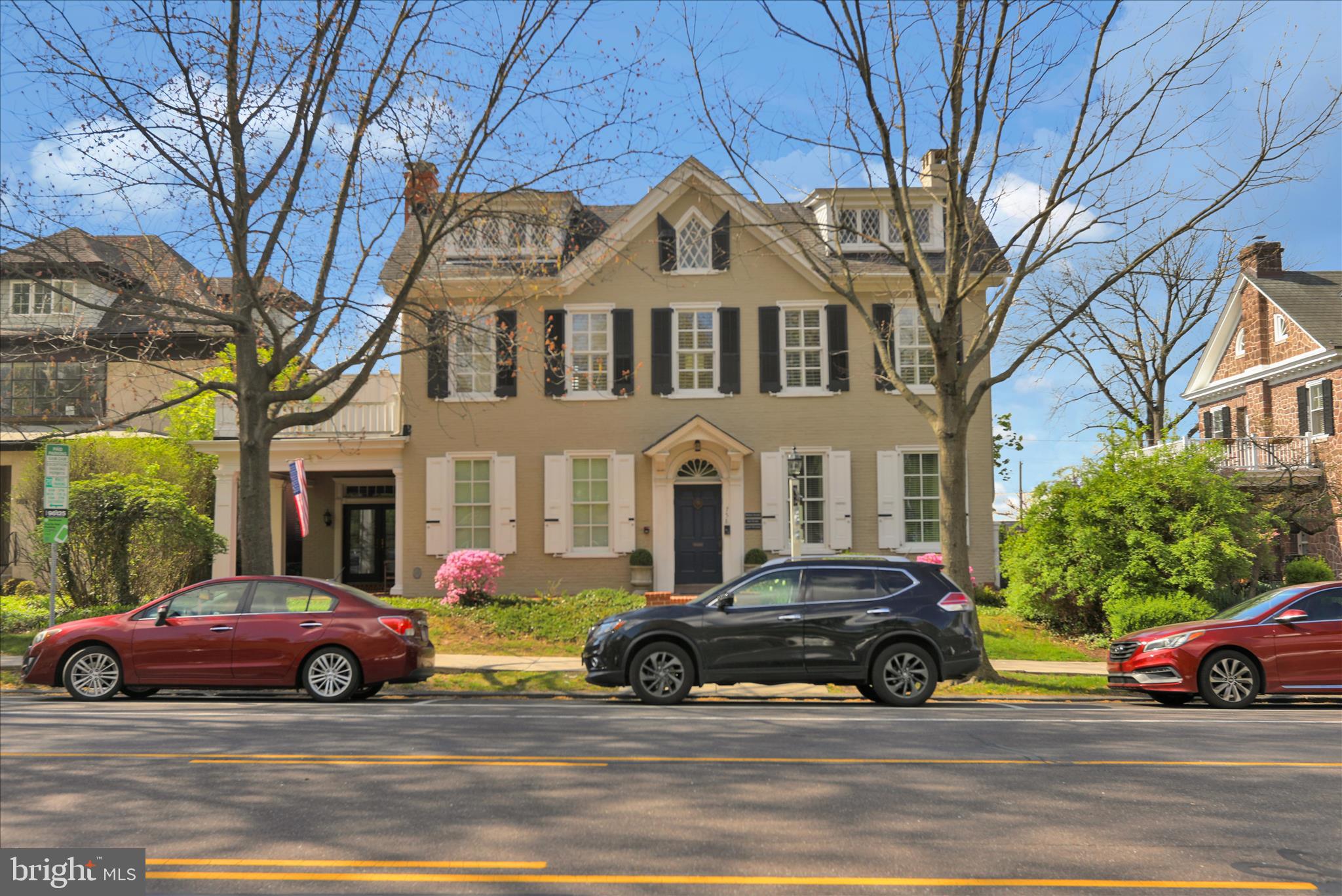 758 E HIGH STREET
